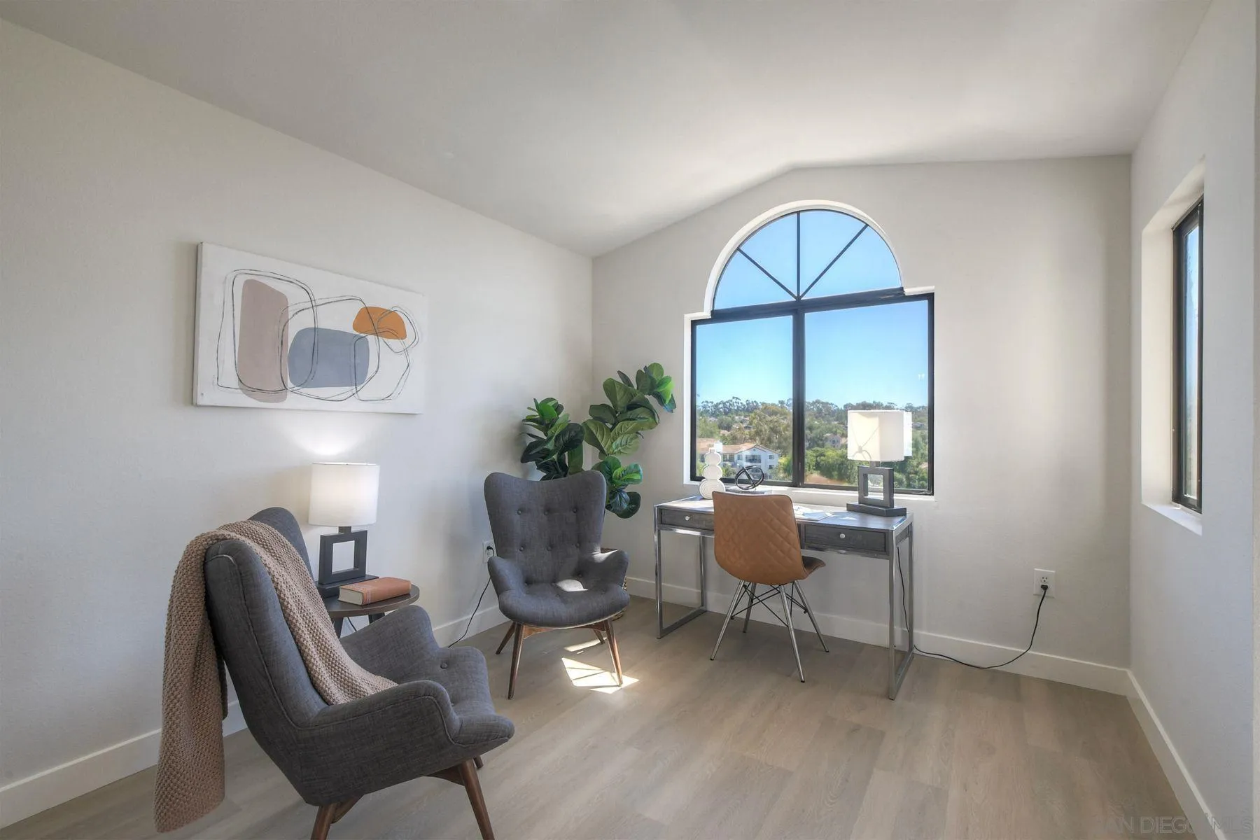 https://cdn.realtyfeed.com/cdn/127/250036872/6b94ef6922082458b6b5facb42e6995e.webp