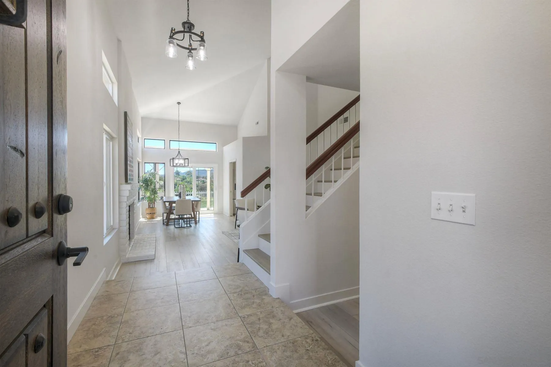 https://cdn.realtyfeed.com/cdn/127/250036872/71cc19e8b4c28f396ff15e4d0438b9ad.webp