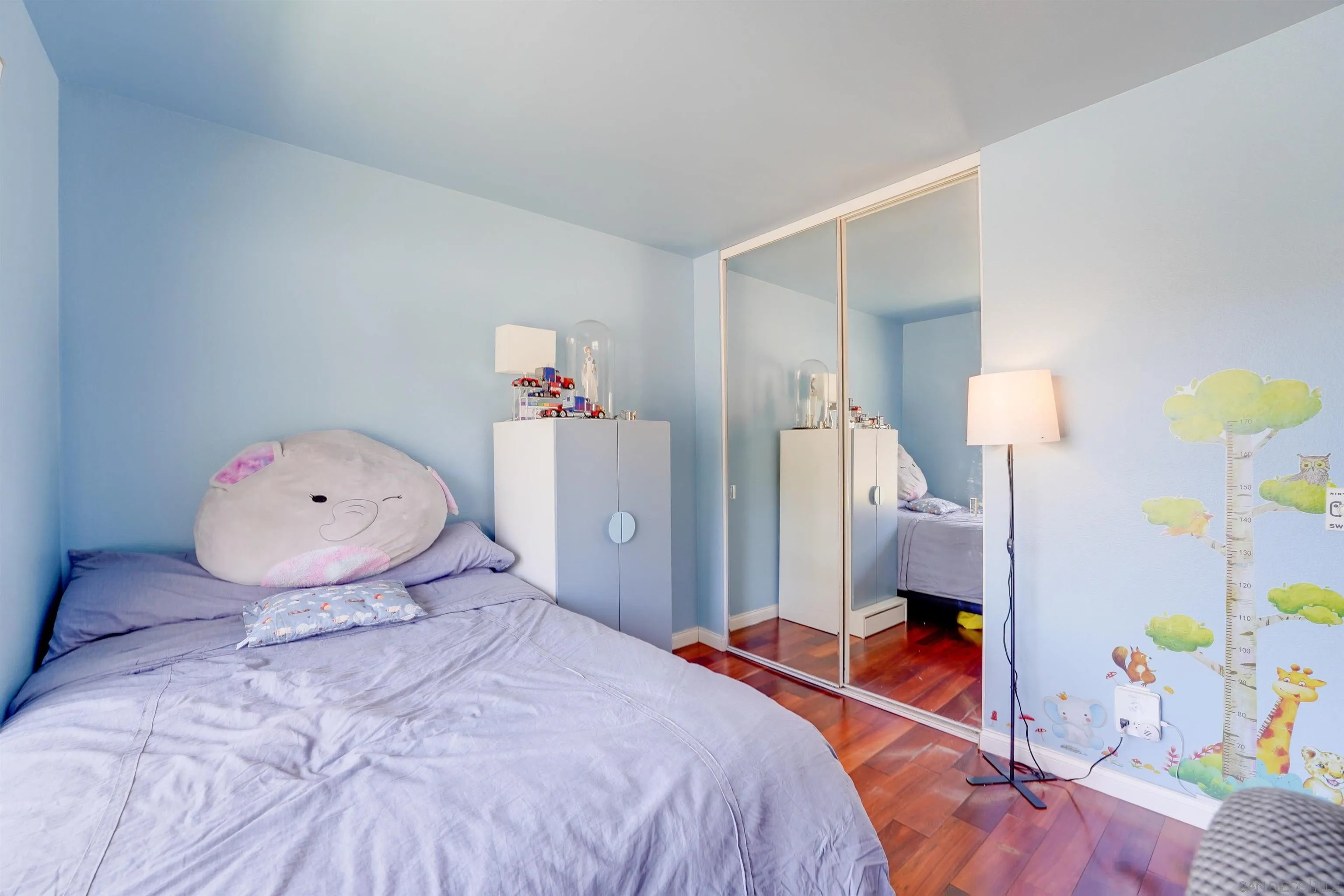 https://cdn.realtyfeed.com/cdn/127/250036873/d36ec64d69ab8c97ad2a937ae3325a41.webp