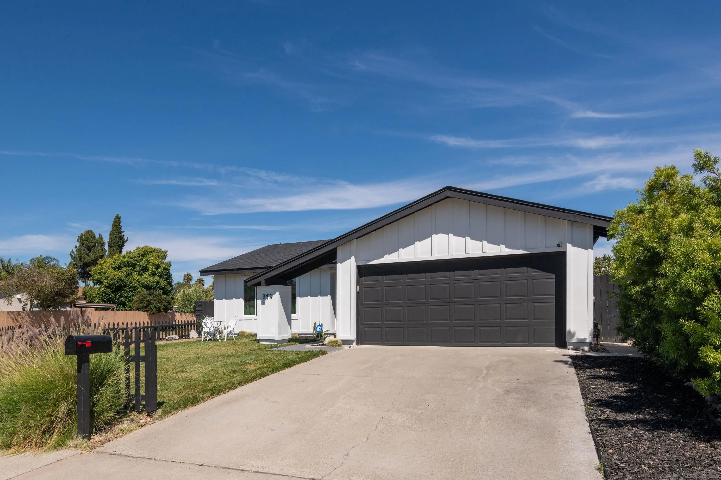 https://cdn.realtyfeed.com/cdn/127/250036875/aa2288392b9b06909796438bdbea6a85.webp