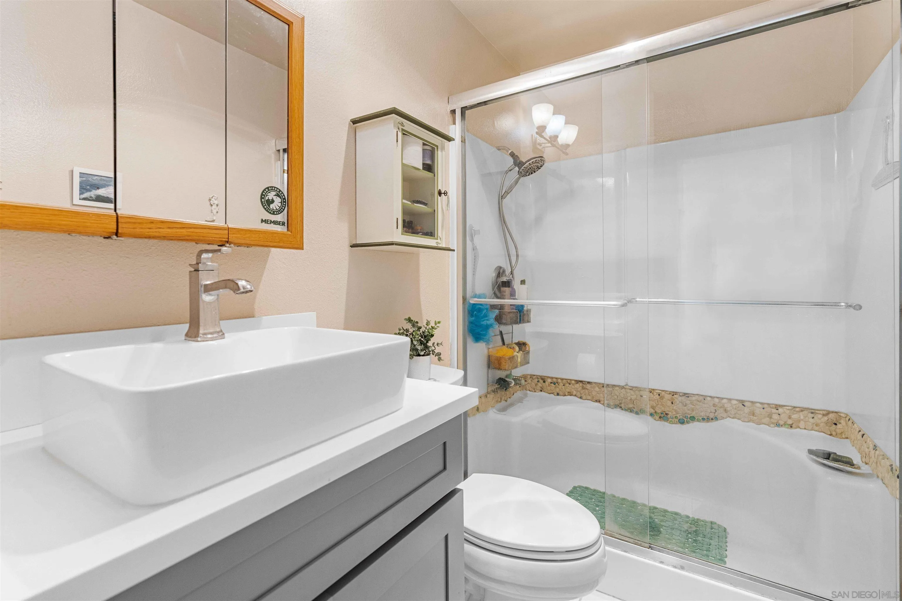 https://cdn.realtyfeed.com/cdn/127/250036877/88b2ada32f415c16584fb033b2c4800e.webp