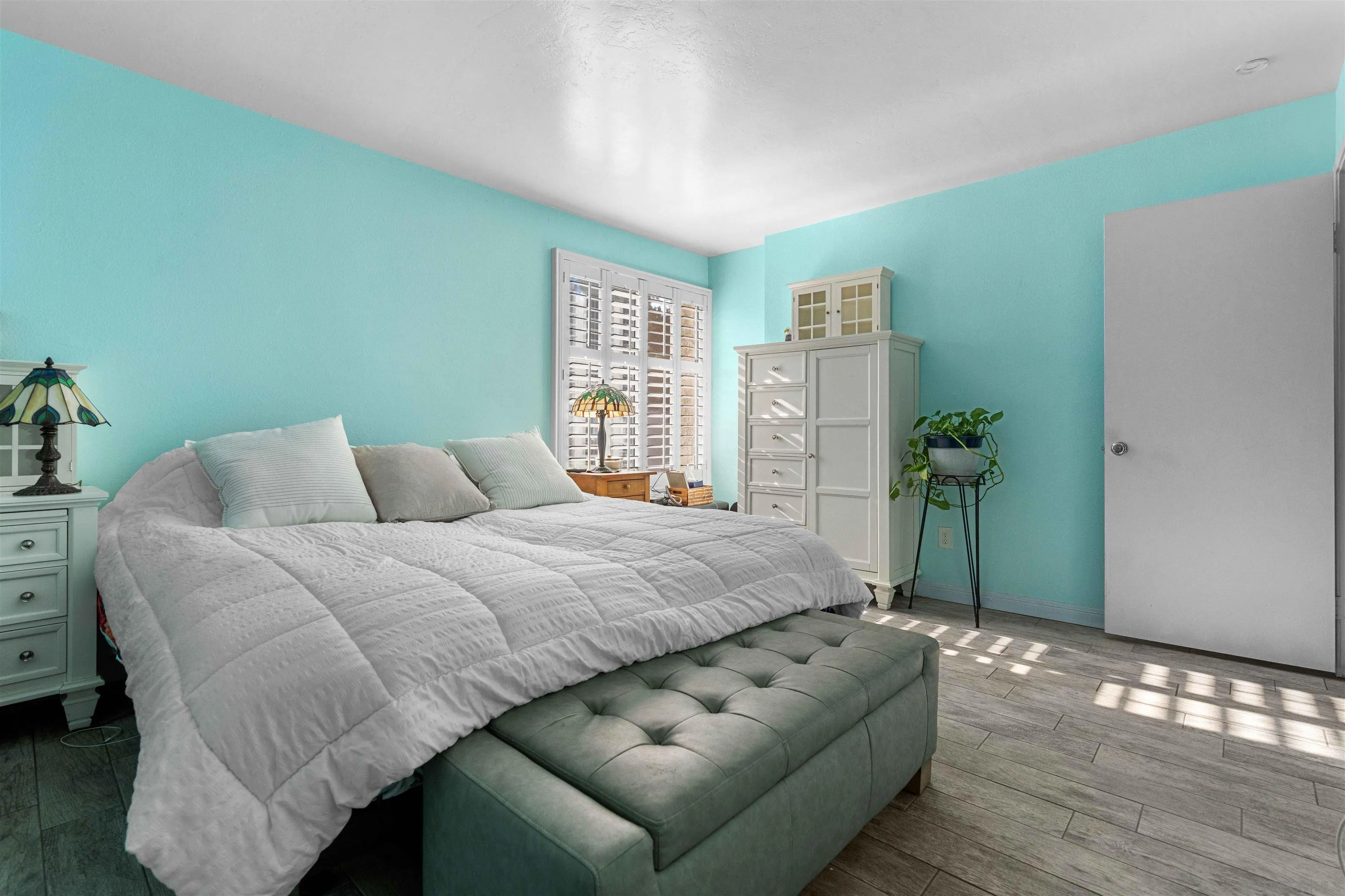 https://cdn.realtyfeed.com/cdn/127/250036877/bff5c506d66ca442f41f453776cb2967.webp