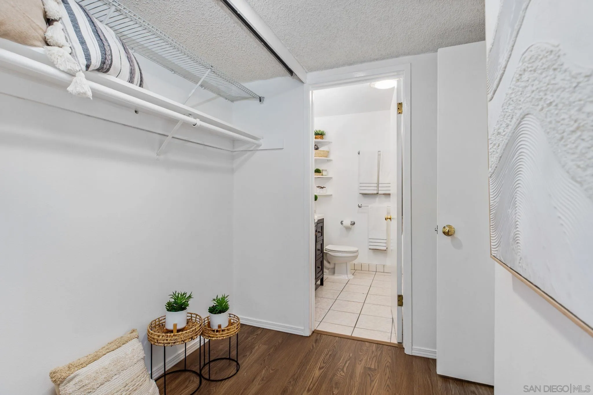 https://cdn.realtyfeed.com/cdn/127/250036881/4a81bf8d0359aee96bd5da8099f9f130.webp