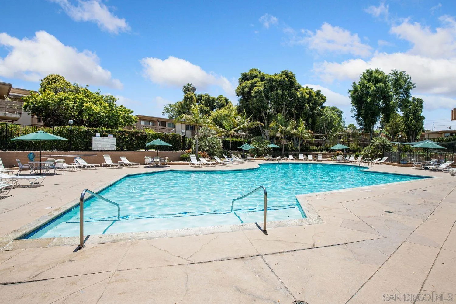 https://cdn.realtyfeed.com/cdn/127/250036881/68662f2261ec3c200417ac137553f861.webp