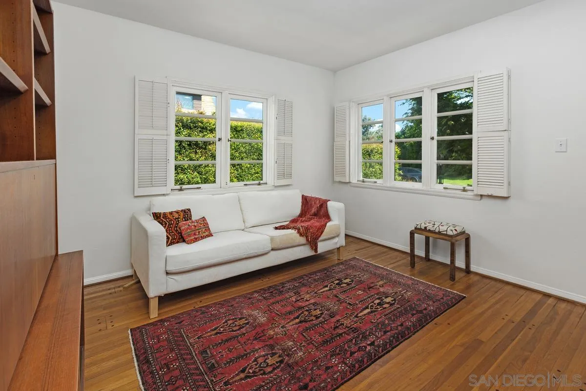 https://cdn.realtyfeed.com/cdn/127/250036882/297e3e66e2792067647b0d7ec863cde4.webp