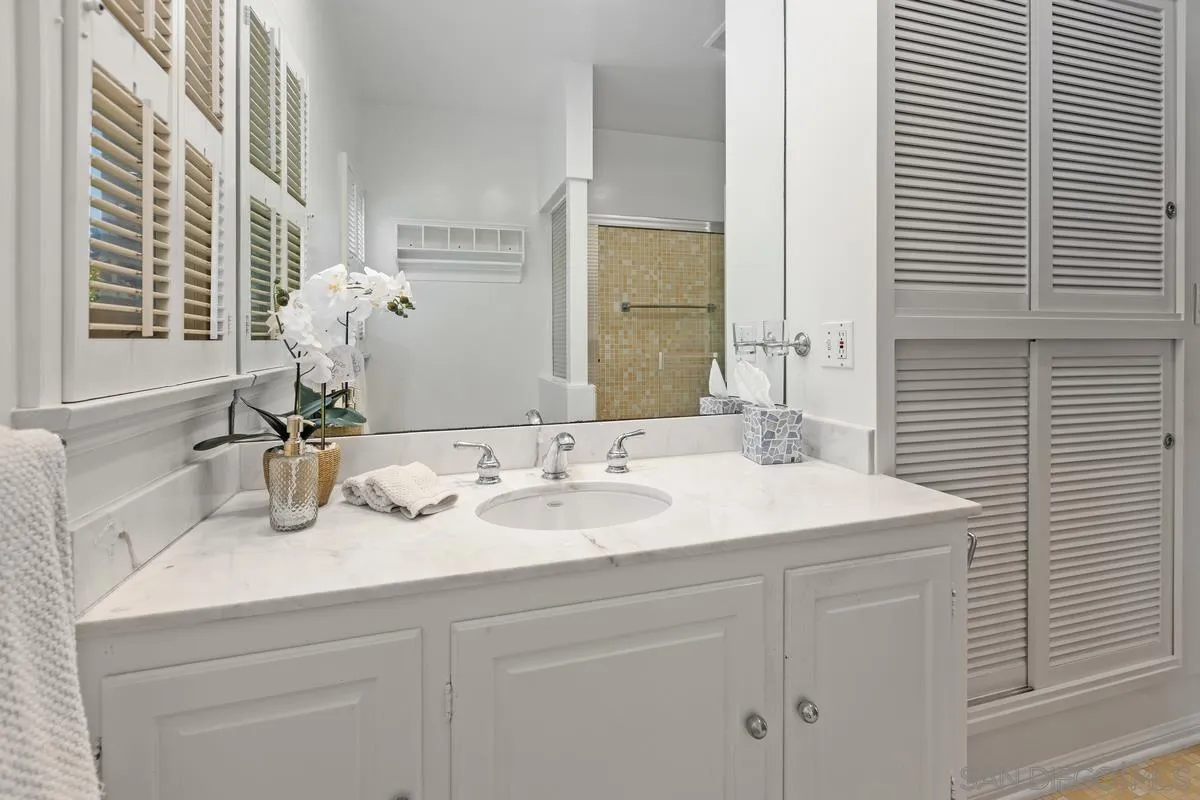 https://cdn.realtyfeed.com/cdn/127/250036882/63c286c8bbea586c0eeb136518c7d8a3.webp