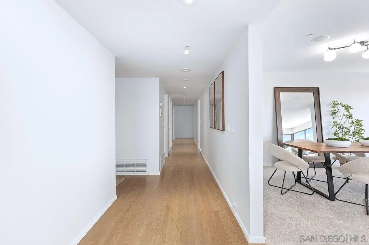 https://cdn.realtyfeed.com/cdn/127/250036883/108f0f26f231cf31c4c5cd9a77dcc018.webp