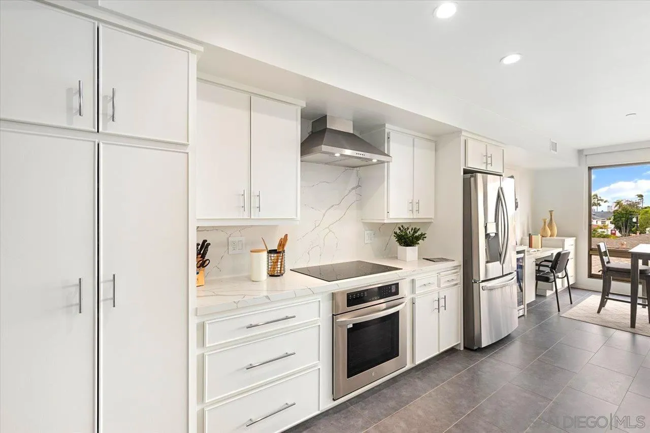 https://cdn.realtyfeed.com/cdn/127/250036883/33aae7f2c55a79873dc79f6c32a1dadf.webp