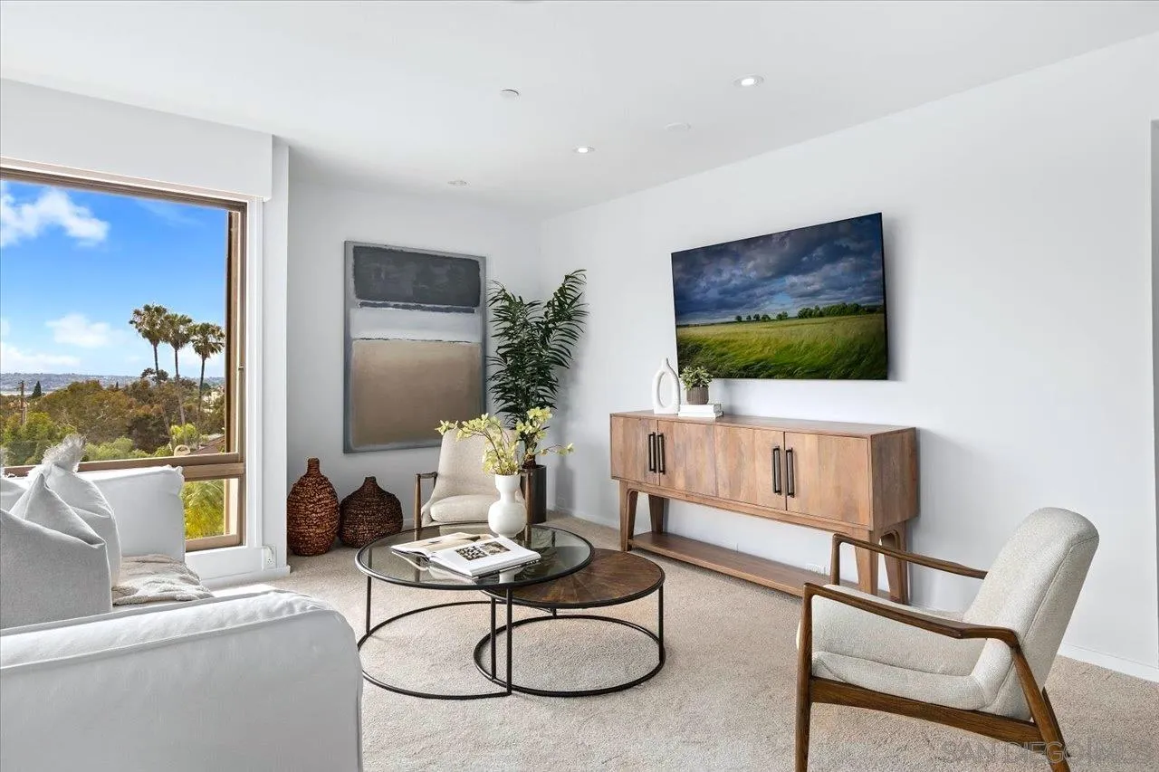 https://cdn.realtyfeed.com/cdn/127/250036883/6caa568a98fe4a5540e4df54a5ef6b6b.webp