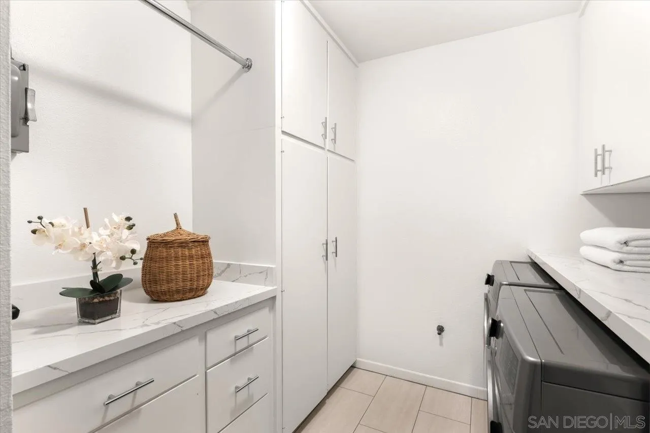 https://cdn.realtyfeed.com/cdn/127/250036883/aa35afe718569508c403510256942931.webp