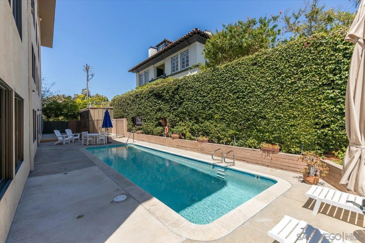 https://cdn.realtyfeed.com/cdn/127/250036883/b14933698940b778d92bb11bc3f5ddd6.webp