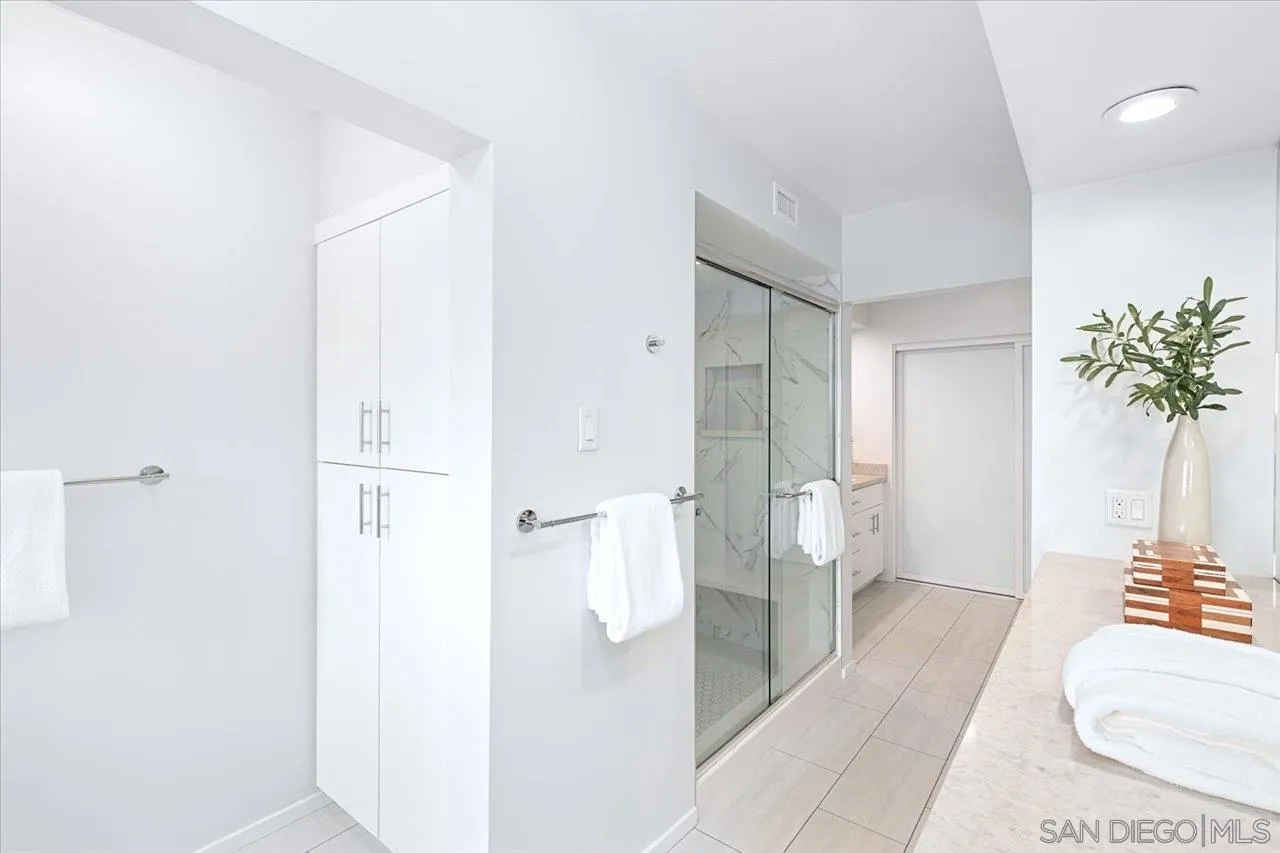 https://cdn.realtyfeed.com/cdn/127/250036883/c0426bedecb1b92049767fd86fc7cdcc.webp