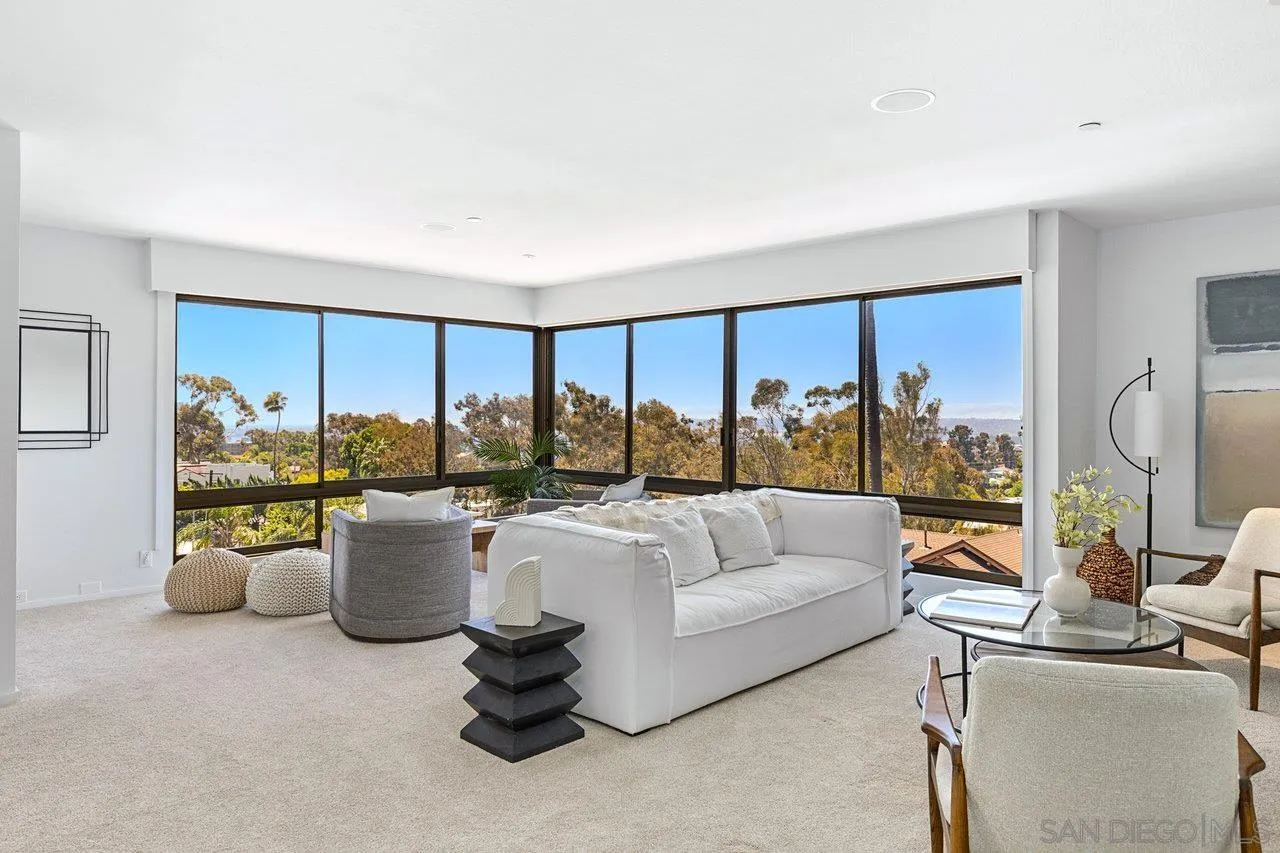 https://cdn.realtyfeed.com/cdn/127/250036883/ce8a519f8ab9b232d2b0f2cb6e60cfc2.webp