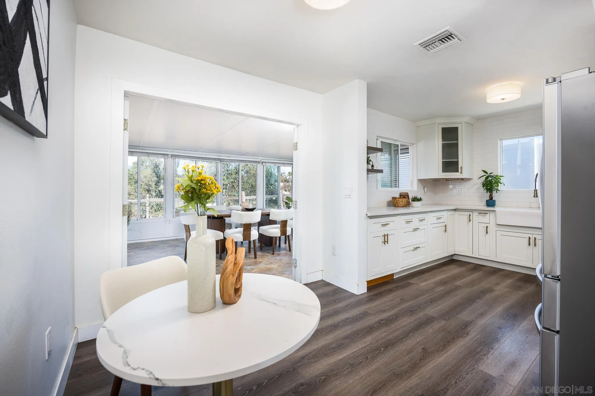 https://cdn.realtyfeed.com/cdn/127/250036888/9dc64bac388e923dcd430d5d0c0fab7f.webp