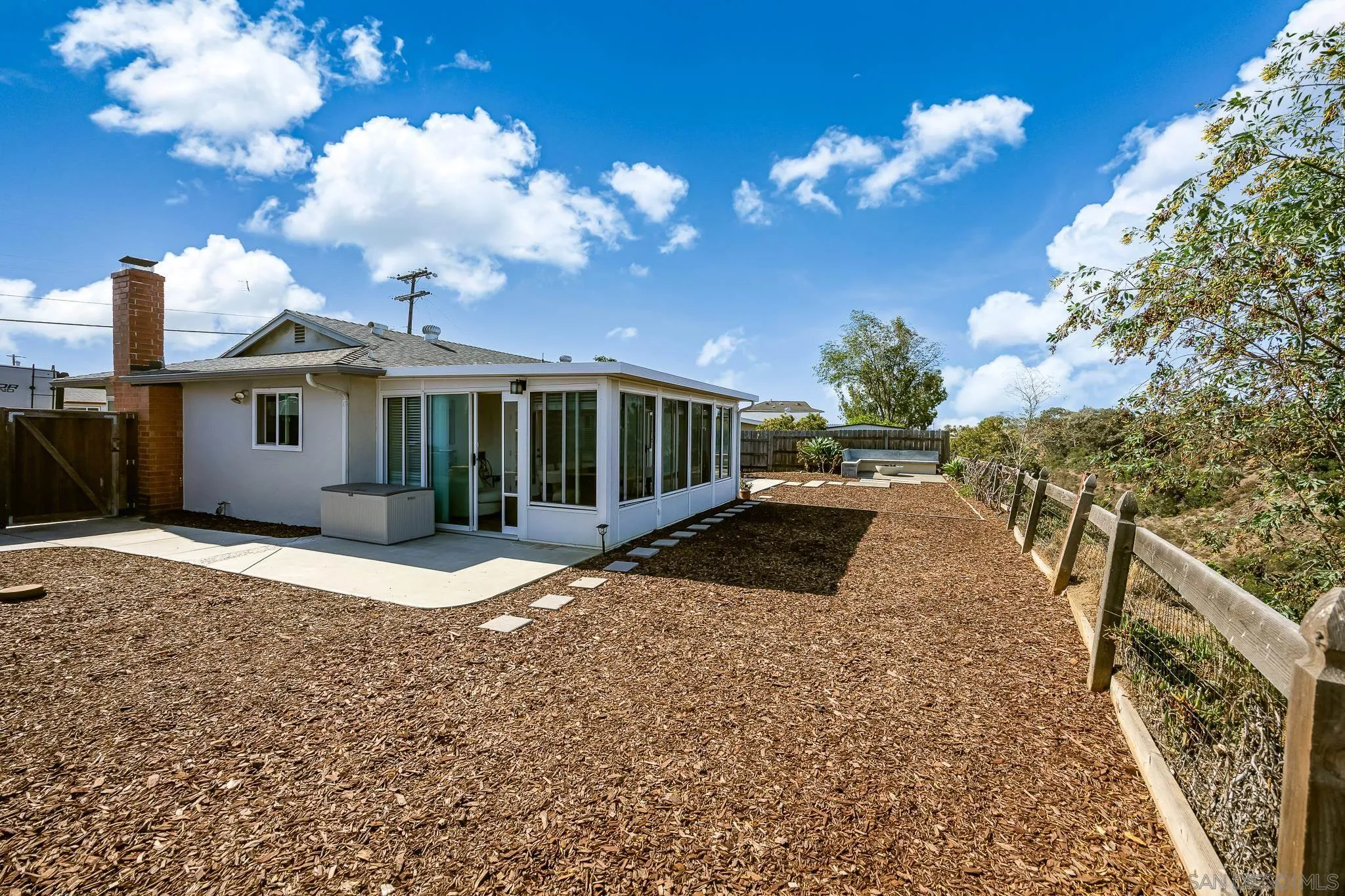 https://cdn.realtyfeed.com/cdn/127/250036888/b849097fac113adfbd39004e3d01fcf7.webp