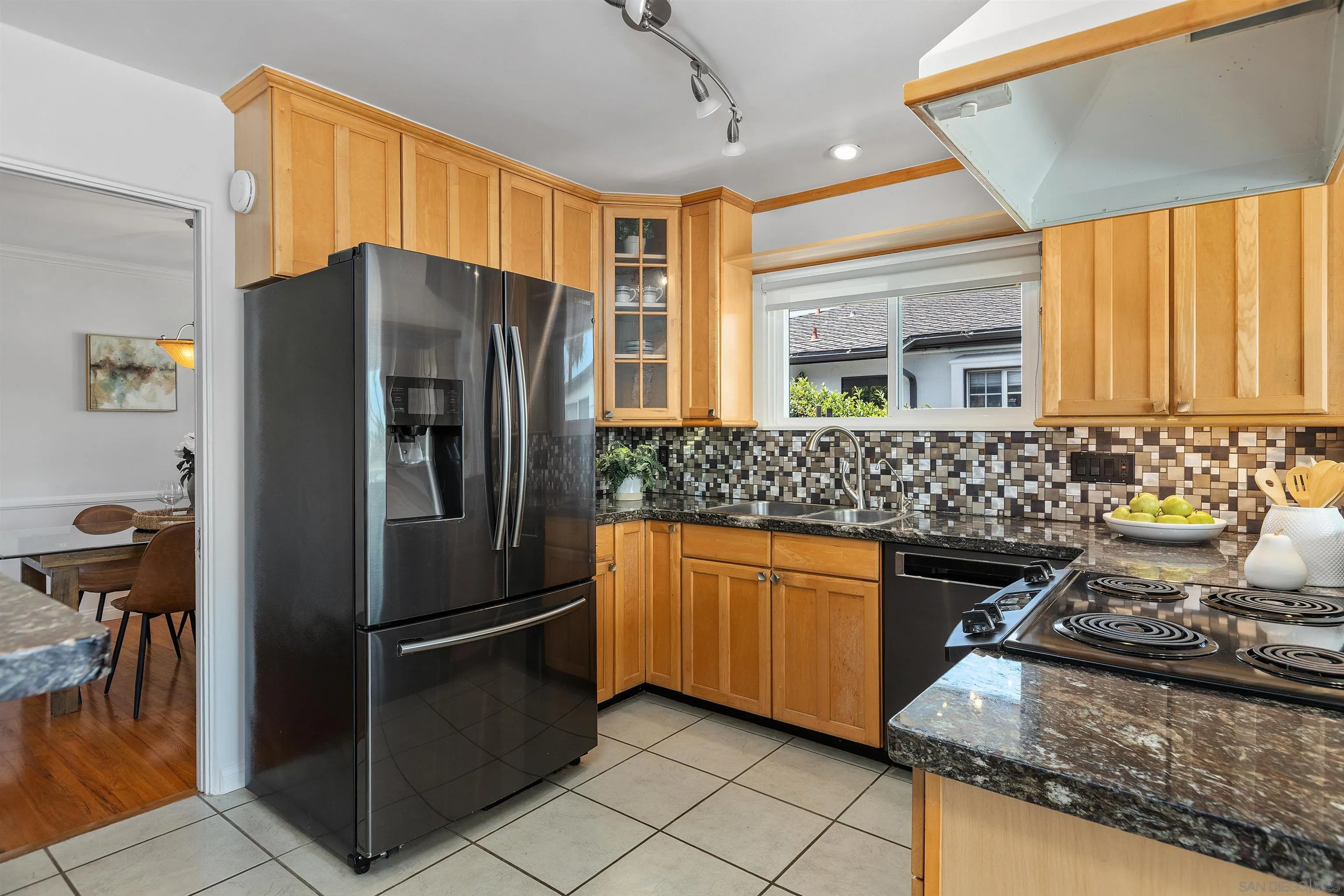 https://cdn.realtyfeed.com/cdn/127/250036892/646575c12c00bbb1b61b0f3117e80272.webp