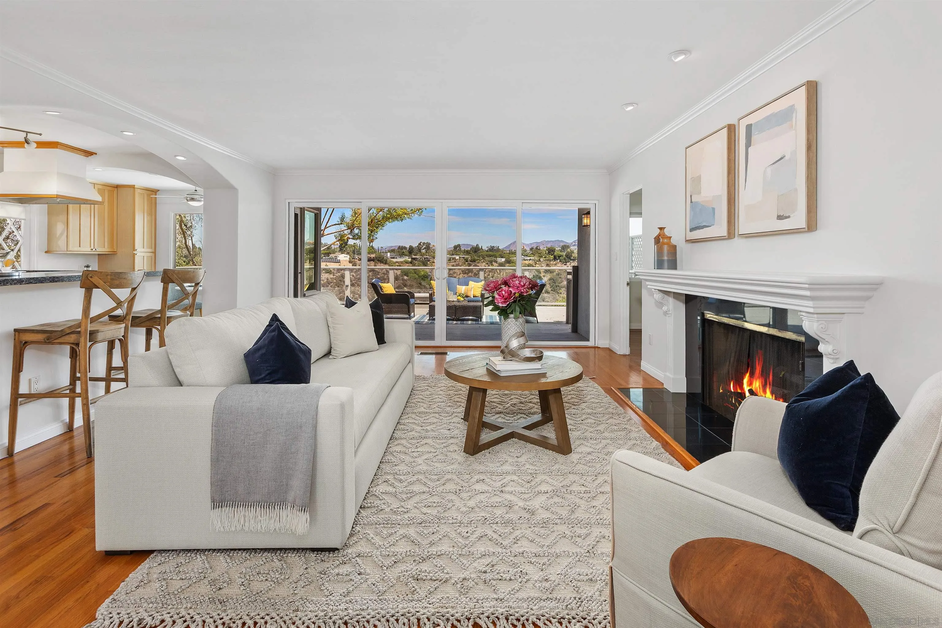 https://cdn.realtyfeed.com/cdn/127/250036892/f8af73c92722ac0bd0165bfea44ada7c.webp