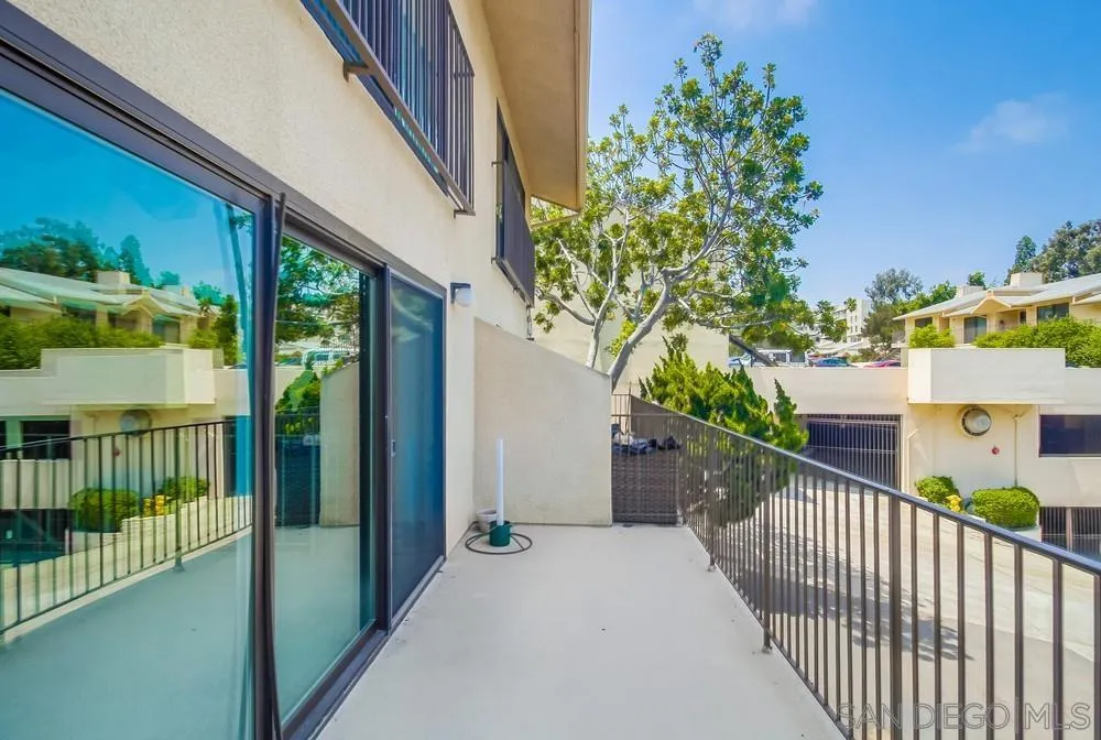 https://cdn.realtyfeed.com/cdn/127/250036893/b6a493d4f348b2f2db7cbbada7b9684c.webp