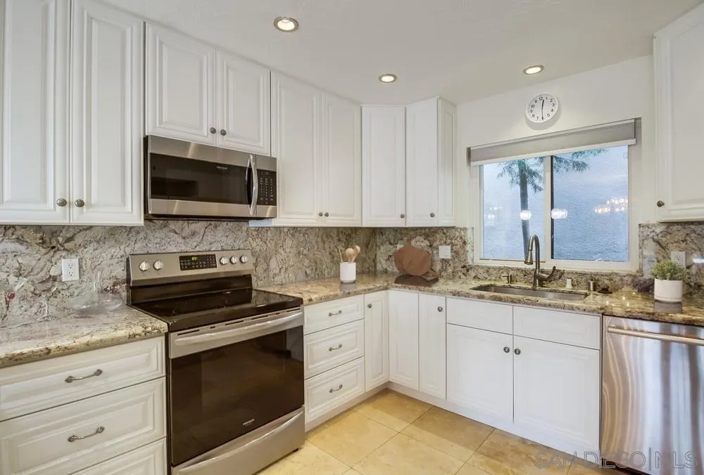 https://cdn.realtyfeed.com/cdn/127/250036893/df346dd2aa4ea0ecfcff629e9a769868.webp