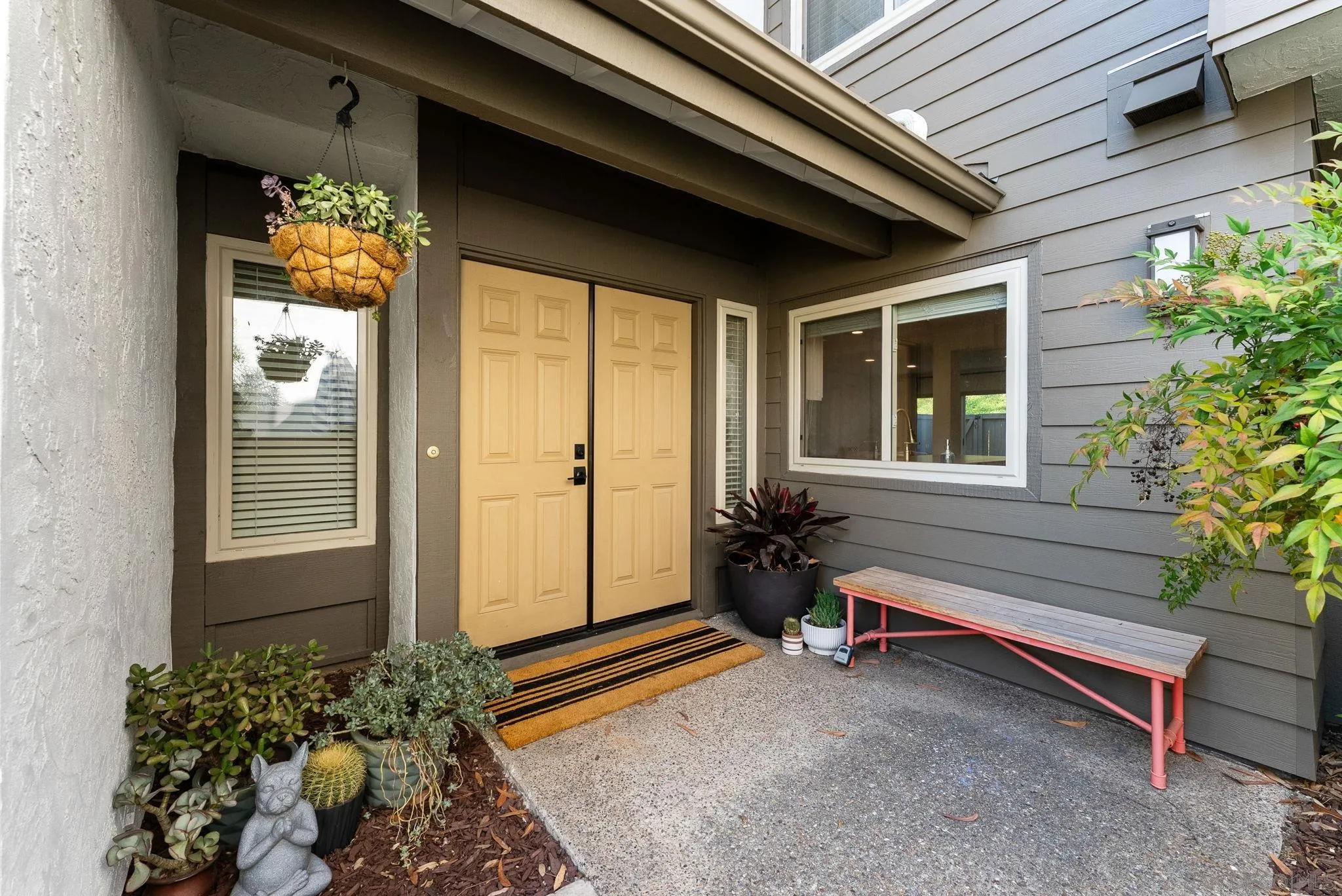 https://cdn.realtyfeed.com/cdn/127/250036894/3bbbc2061df70e93b5ecf7c70ca9883b.webp