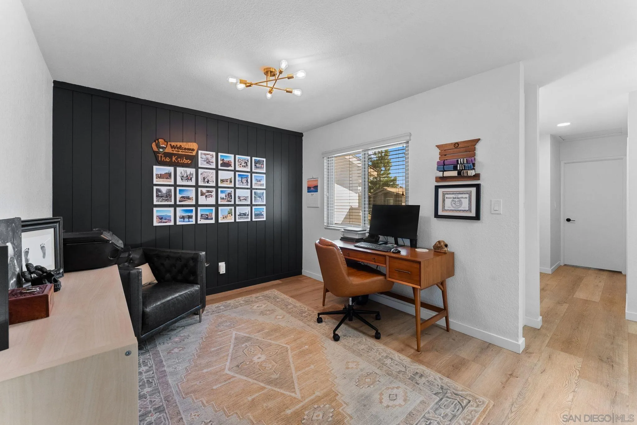 https://cdn.realtyfeed.com/cdn/127/250036894/f461152f3f9d9f6ef164fb9aa32b6302.webp