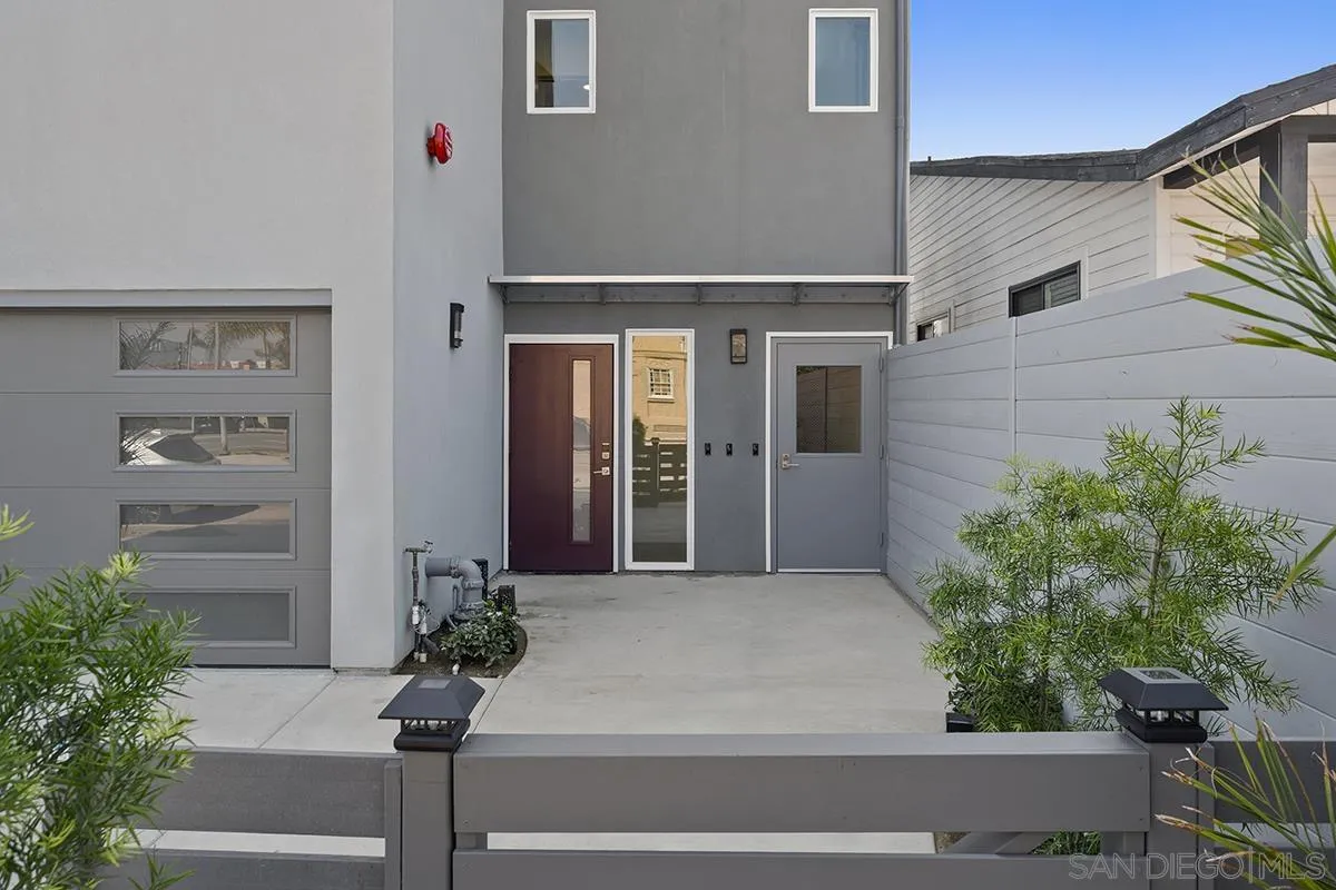 https://cdn.realtyfeed.com/cdn/127/250036895/1eec4ad4a543e33d961d724ee683b8db.webp