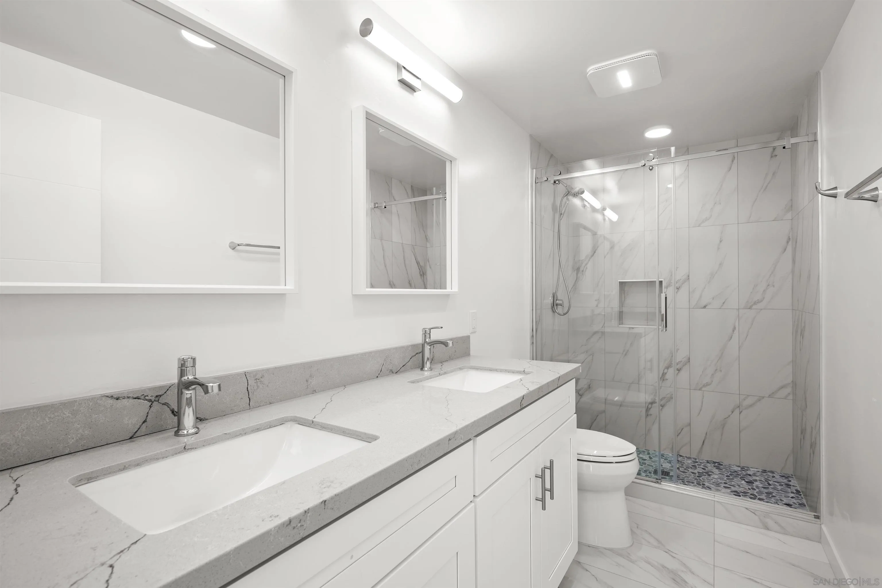 https://cdn.realtyfeed.com/cdn/127/250036895/83933225e1be727c128da104e3461857.webp