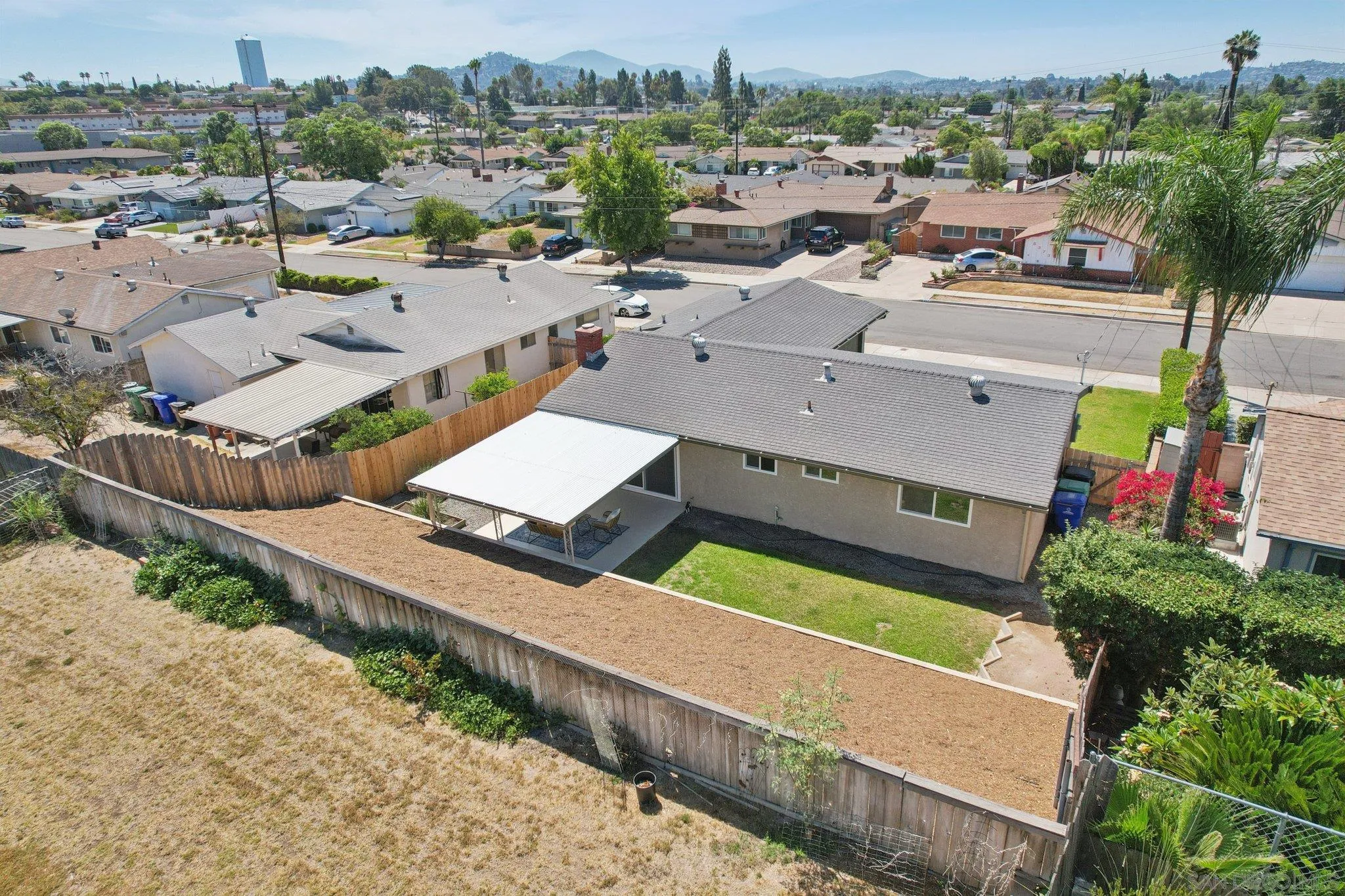 https://cdn.realtyfeed.com/cdn/127/250036896/67f4d3c3241398d286b74b9a5c9876bc.webp