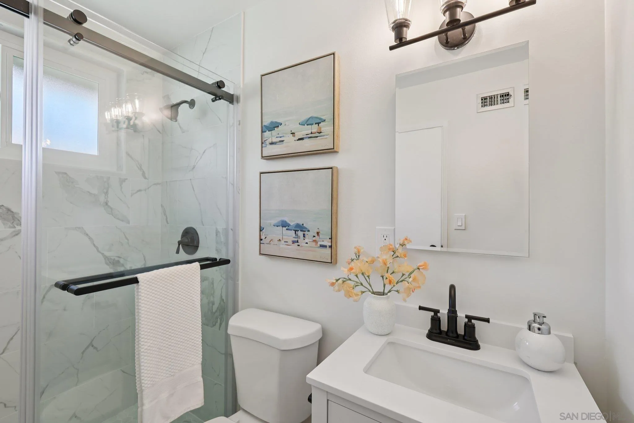 https://cdn.realtyfeed.com/cdn/127/250036896/786b084674ba6a16611b3c271263cd94.webp