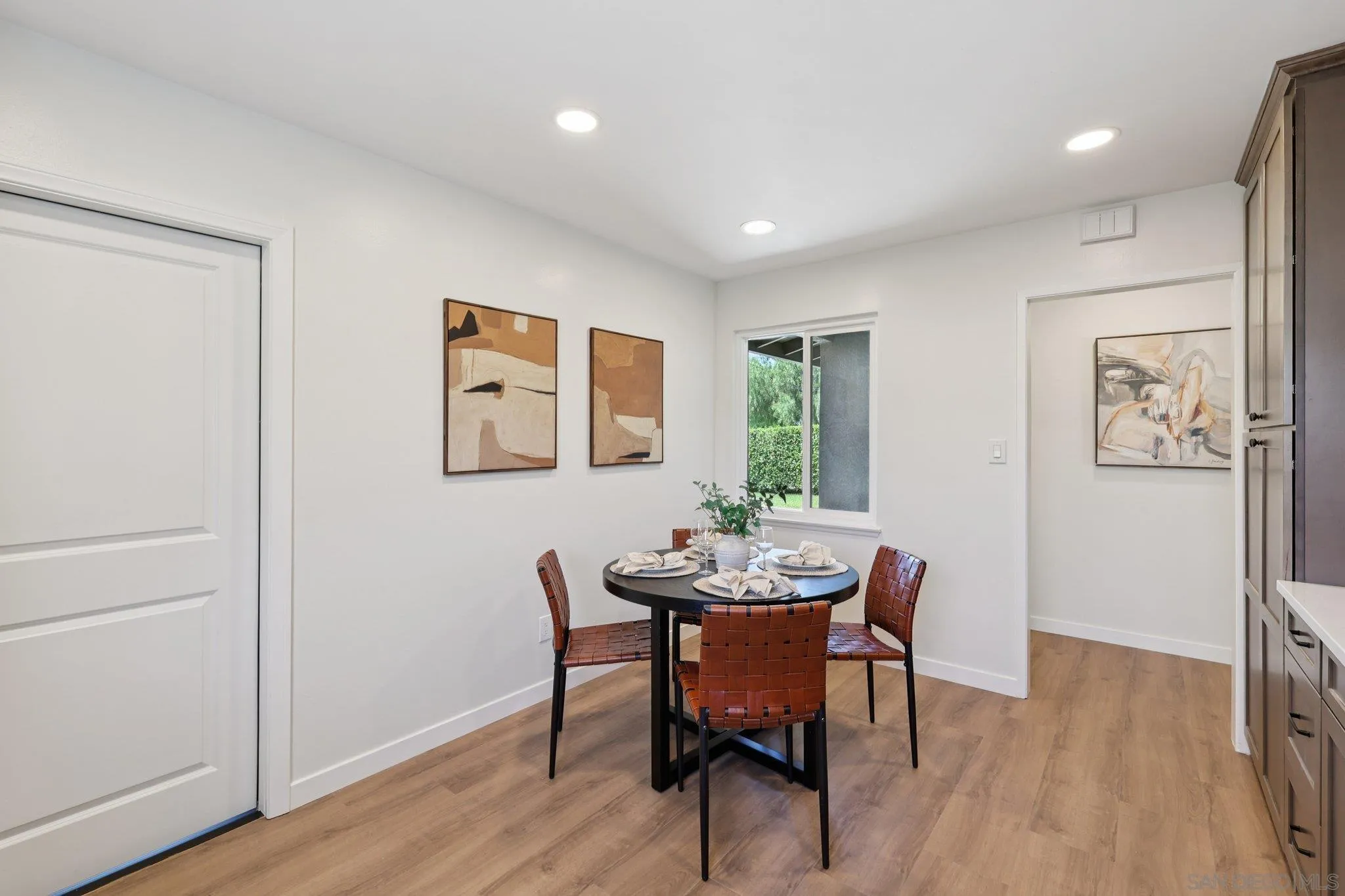 https://cdn.realtyfeed.com/cdn/127/250036896/7955c2bb9eace2e61614e6dba1b80ba5.webp