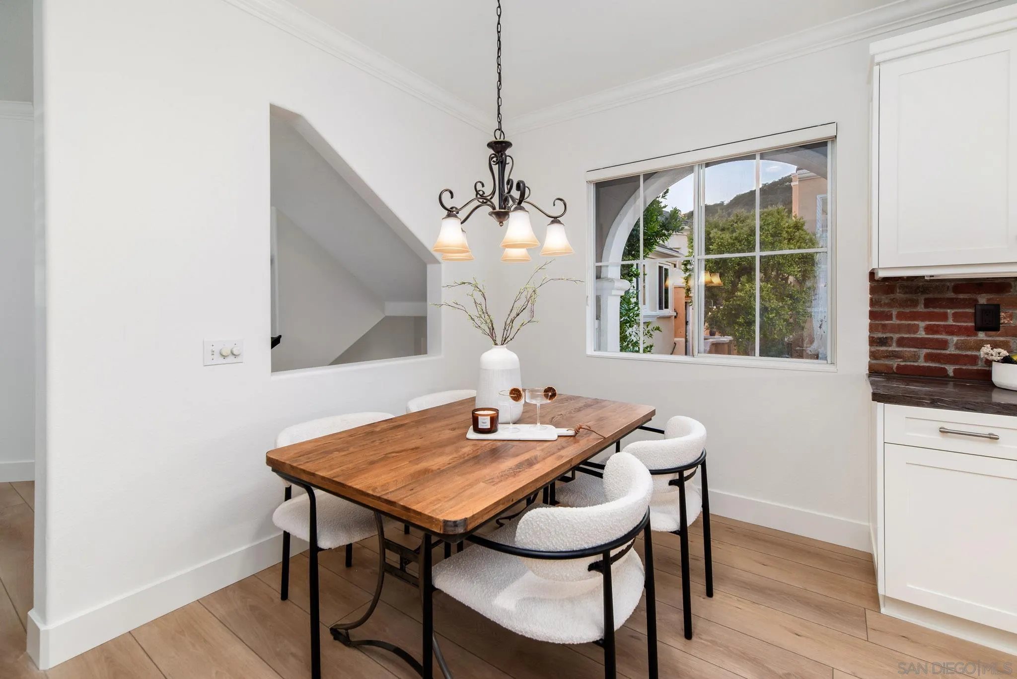 https://cdn.realtyfeed.com/cdn/127/250036899/2a5ea36ededcd63614a1d0d941c7c453.webp
