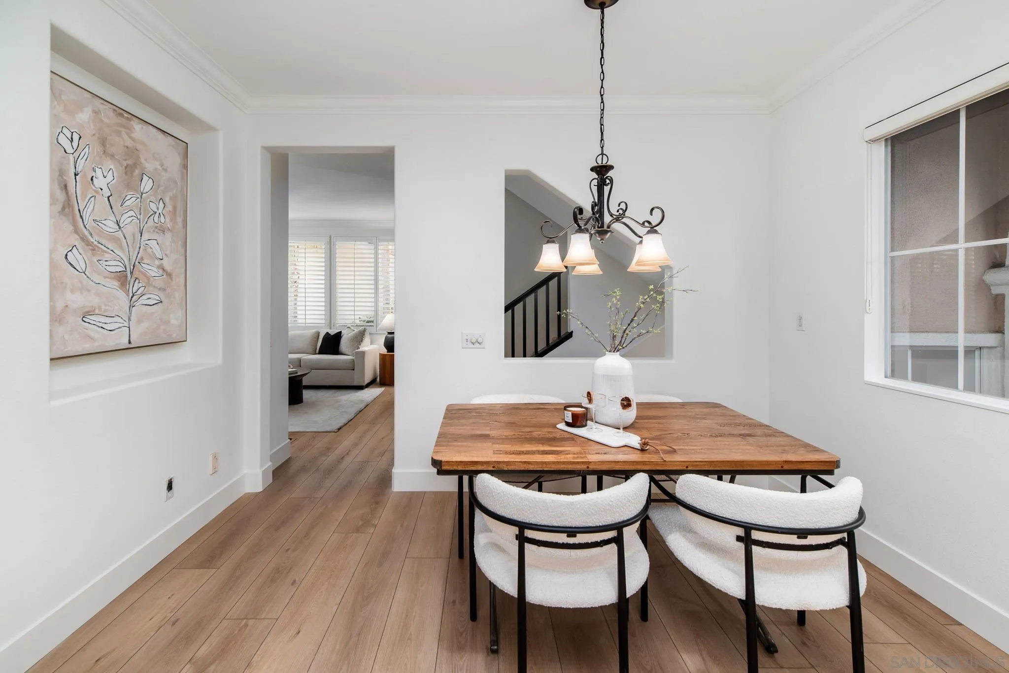https://cdn.realtyfeed.com/cdn/127/250036899/53838bb287b5a6dc59f42086977398c9.webp