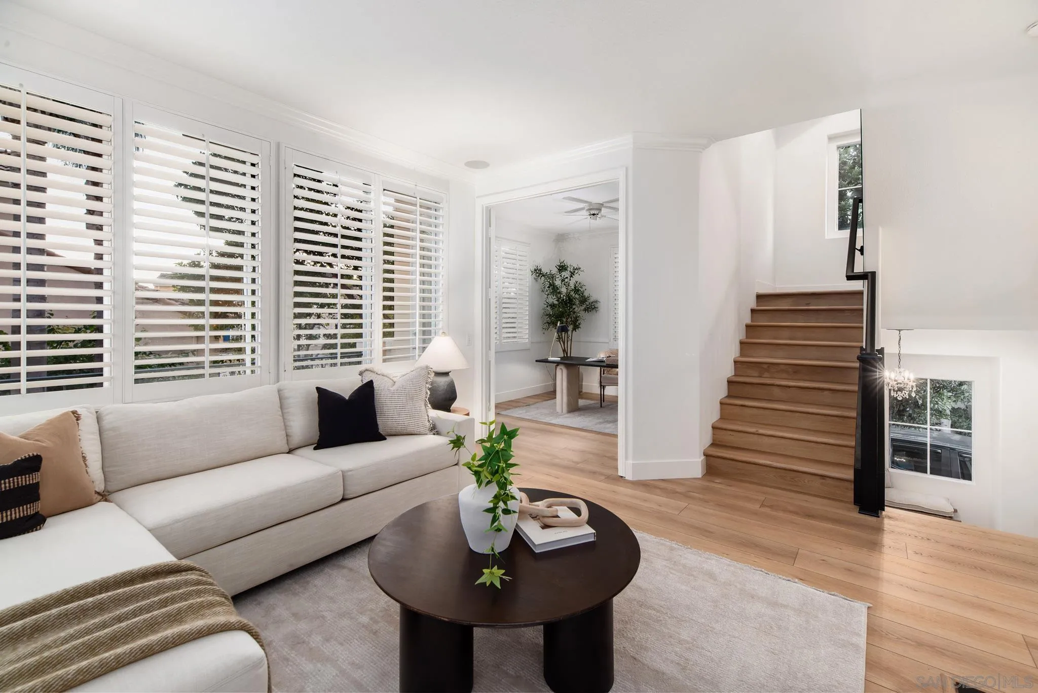 https://cdn.realtyfeed.com/cdn/127/250036899/ace3c637110698c0c1b4916a58f5d436.webp