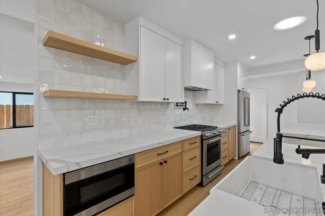 https://cdn.realtyfeed.com/cdn/127/250036901/12cb652f88e7791d06b0fae8f43c29f5.webp