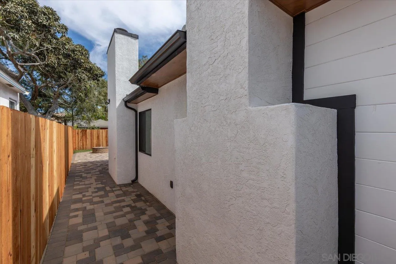 https://cdn.realtyfeed.com/cdn/127/250036901/15bafc96095aa15223a8d860d7e0a705.webp