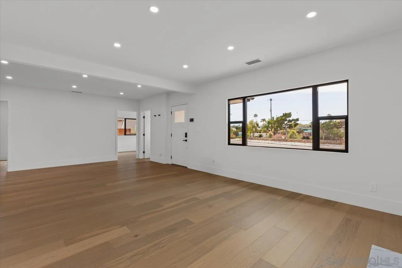 https://cdn.realtyfeed.com/cdn/127/250036901/4ec7543631e0e479755183efe1a14ce6.webp