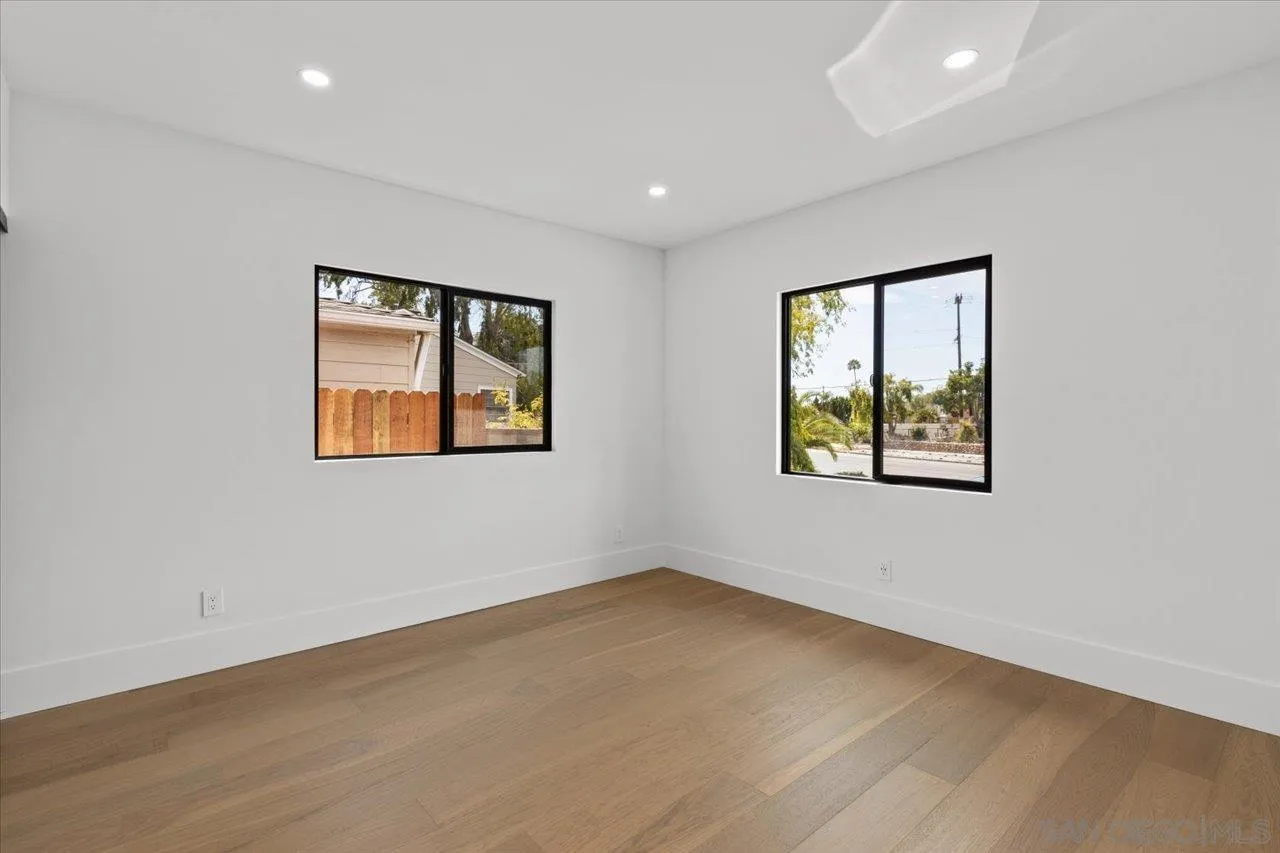 https://cdn.realtyfeed.com/cdn/127/250036901/863605185f63bc33399f7c5bb4bad45b.webp