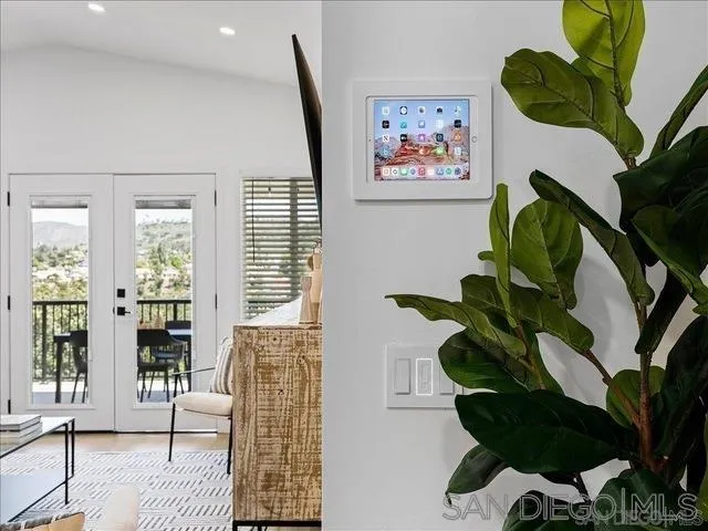 https://cdn.realtyfeed.com/cdn/127/250036902/4e062076e7504d6796312be543890d62.webp