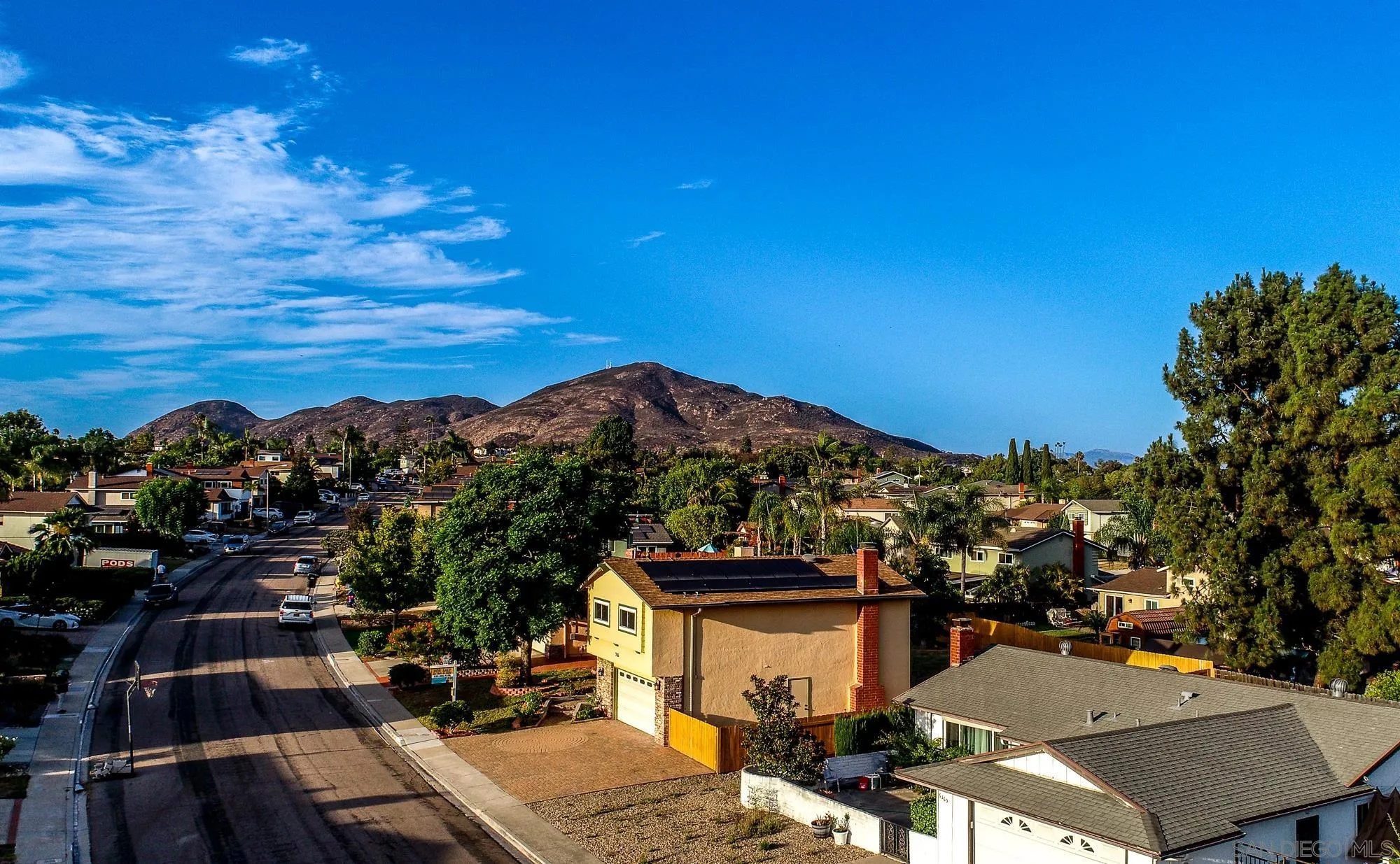 https://cdn.realtyfeed.com/cdn/127/250036904/4bacc7351275f7ad6b446e0848f6a534.webp