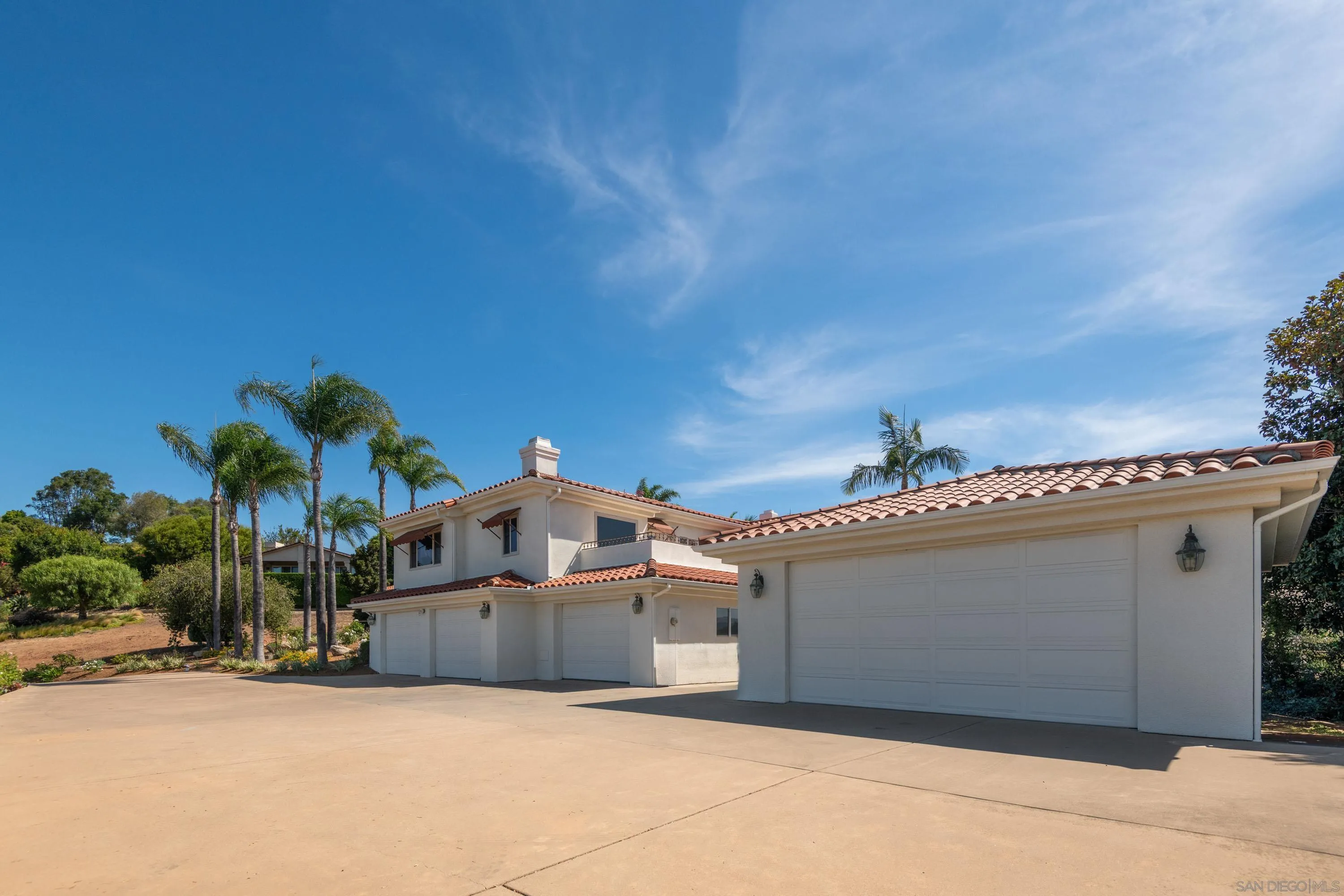 https://cdn.realtyfeed.com/cdn/127/250036905/a0b9c693347b4d9d10419797804c95be.webp