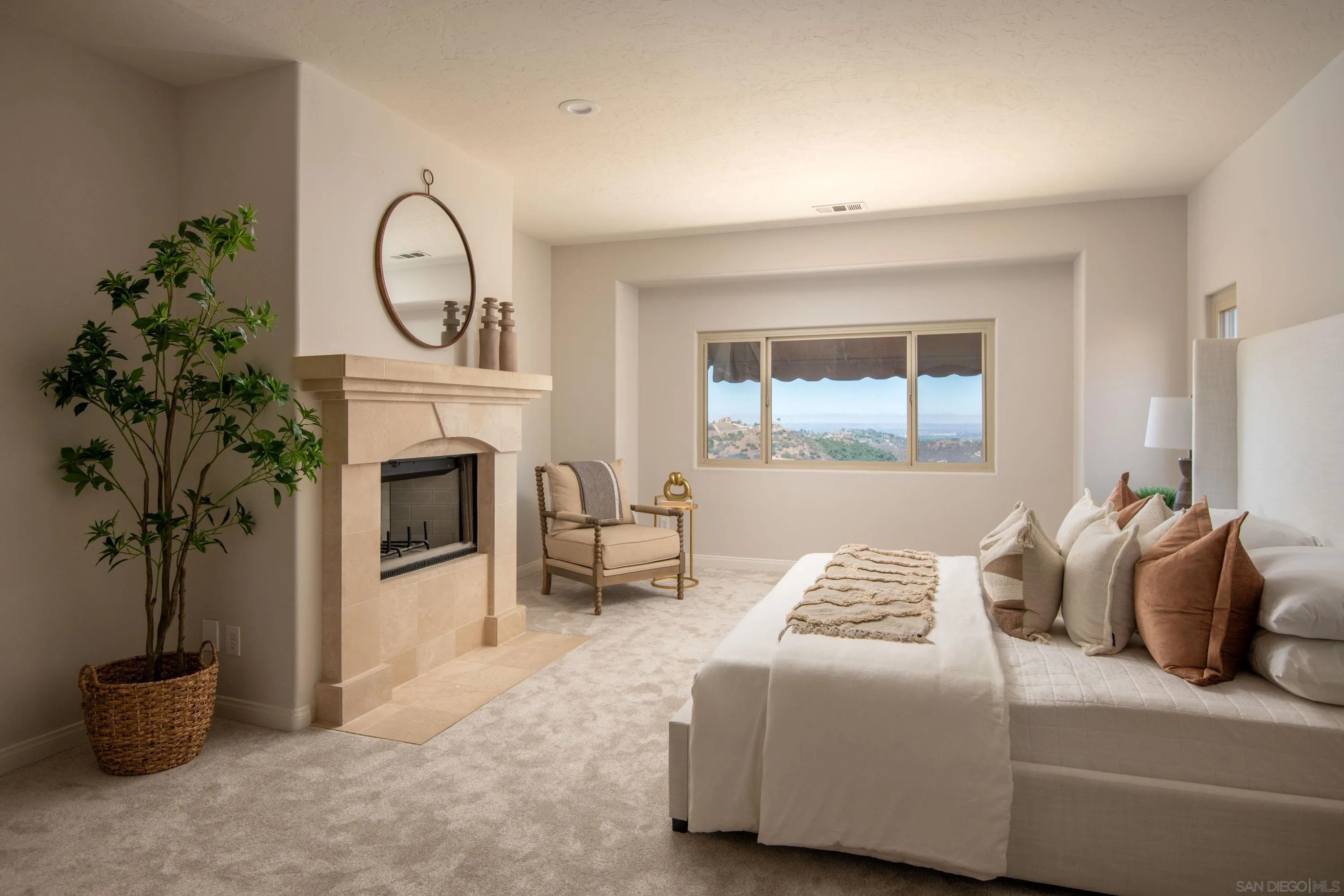 https://cdn.realtyfeed.com/cdn/127/250036905/e98343e162cf410ff1b956e6a79ca8c3.webp