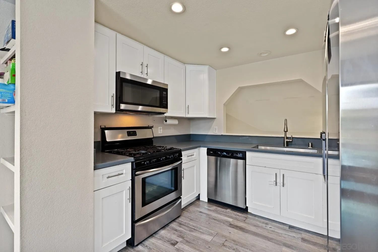 Photo #4: 250036906 Listing 