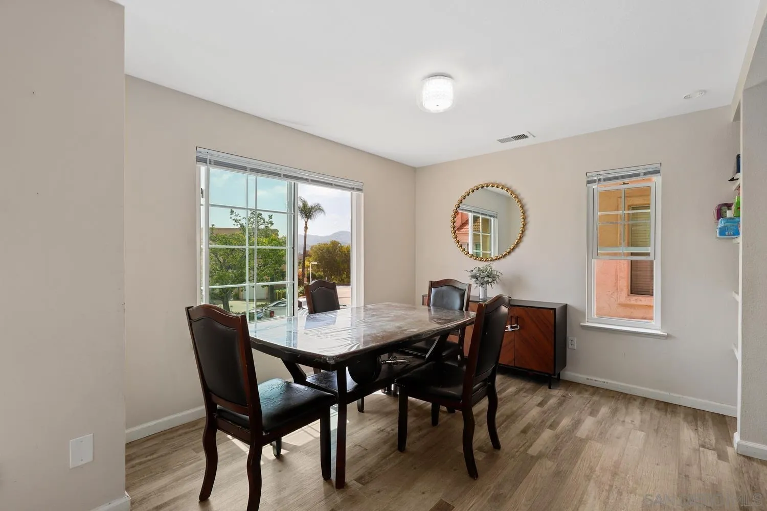 Photo #6: 250036906 Listing 