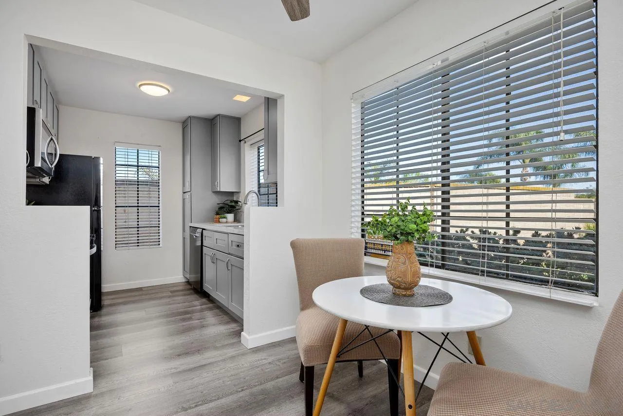 https://cdn.realtyfeed.com/cdn/127/250036915/58aecb8f4df0cd0237cb6d0d56e39d0d.webp