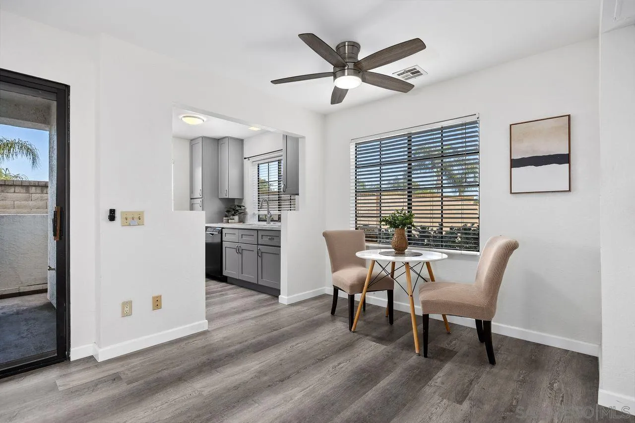 https://cdn.realtyfeed.com/cdn/127/250036915/82fae8240362474ca3c3e86c27e9ace7.webp
