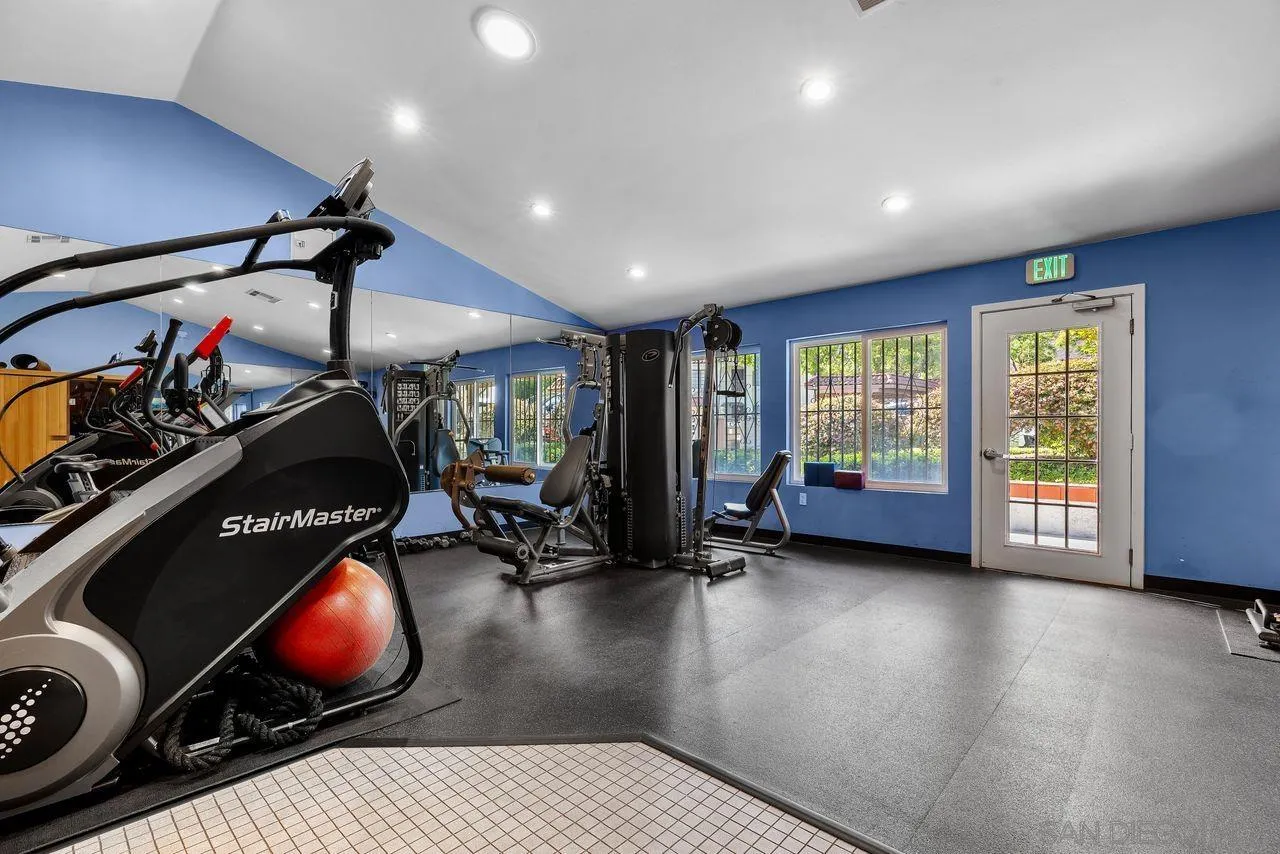 https://cdn.realtyfeed.com/cdn/127/250036915/95849dd708f8200df6cb697c304a1fab.webp