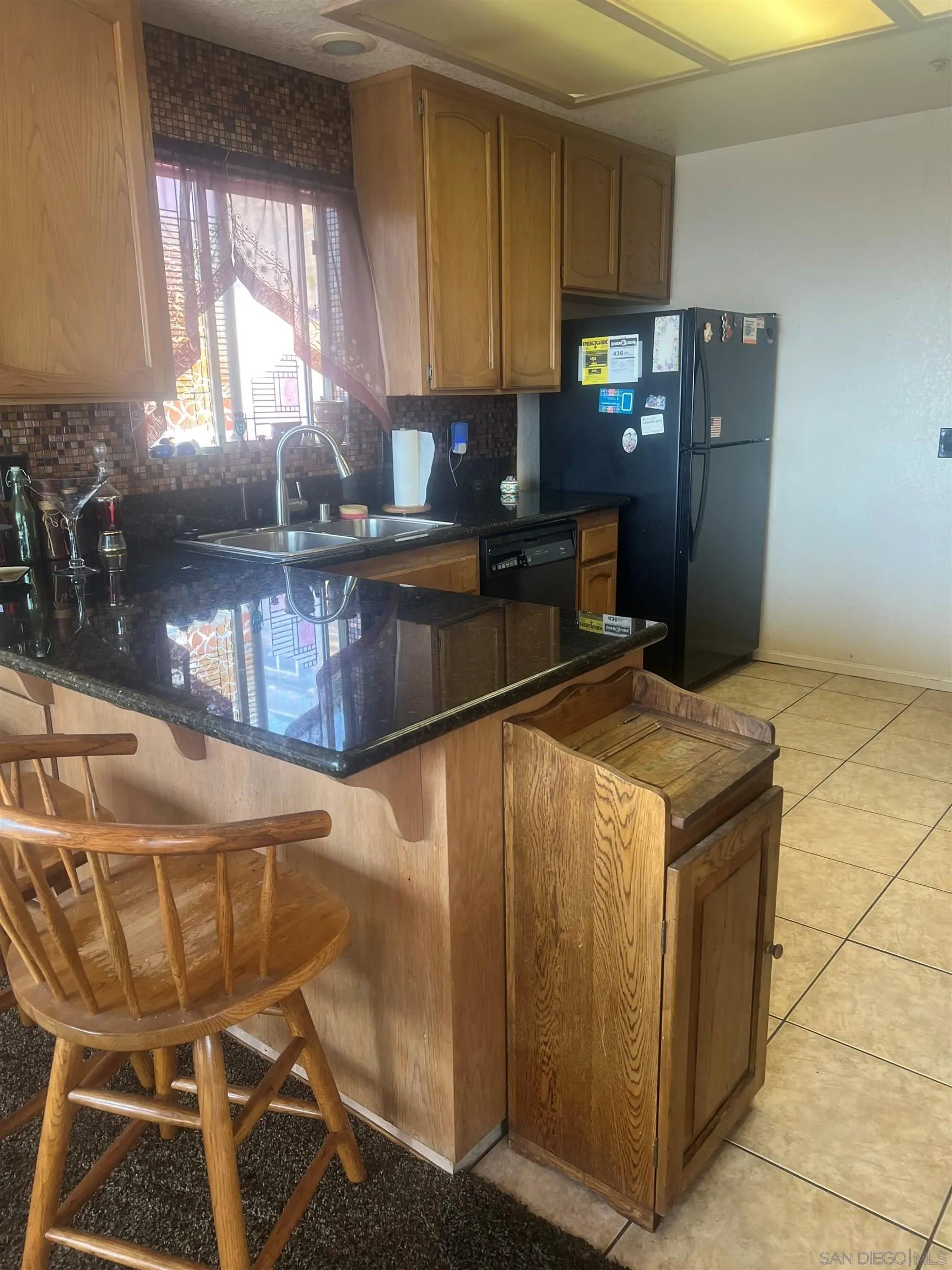 https://cdn.realtyfeed.com/cdn/127/250036923/6d8f7340260109d6ddf230d104daa723.webp