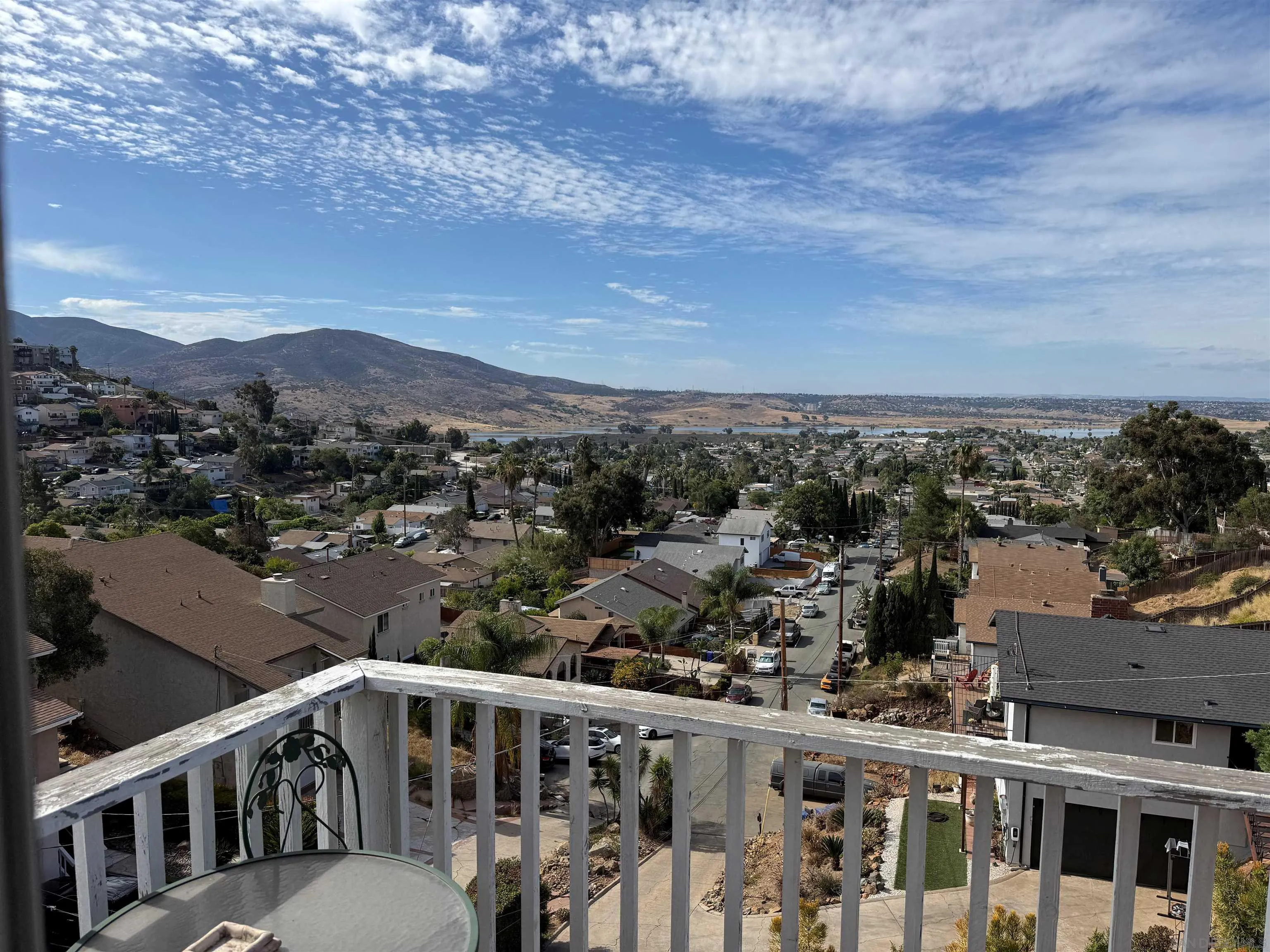 https://cdn.realtyfeed.com/cdn/127/250036923/8a1b5a9019d2f1a497591b5de1fda3cc.webp