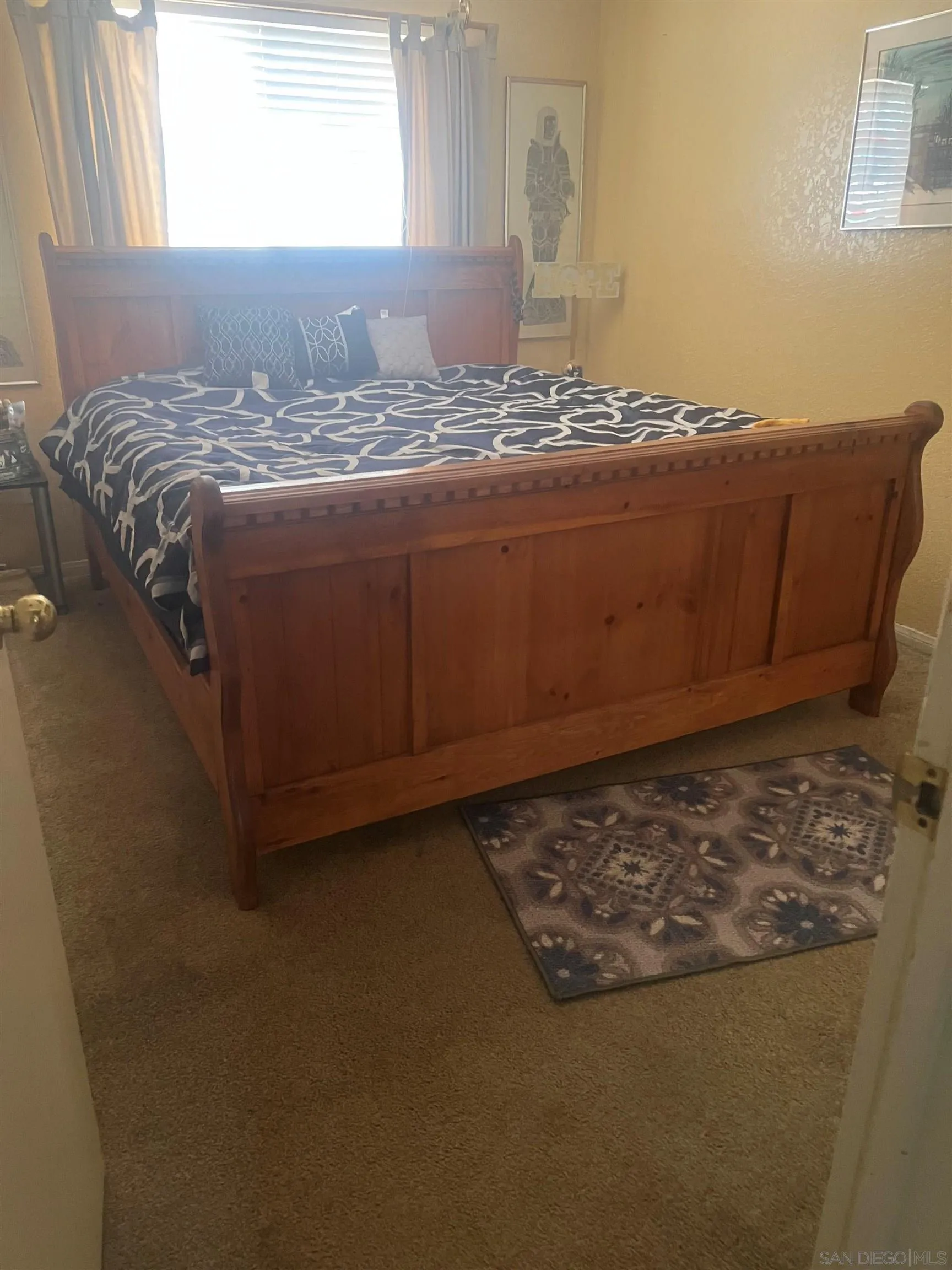 https://cdn.realtyfeed.com/cdn/127/250036923/d8df9a74243f58a6c2e073dd4ddaac5f.webp