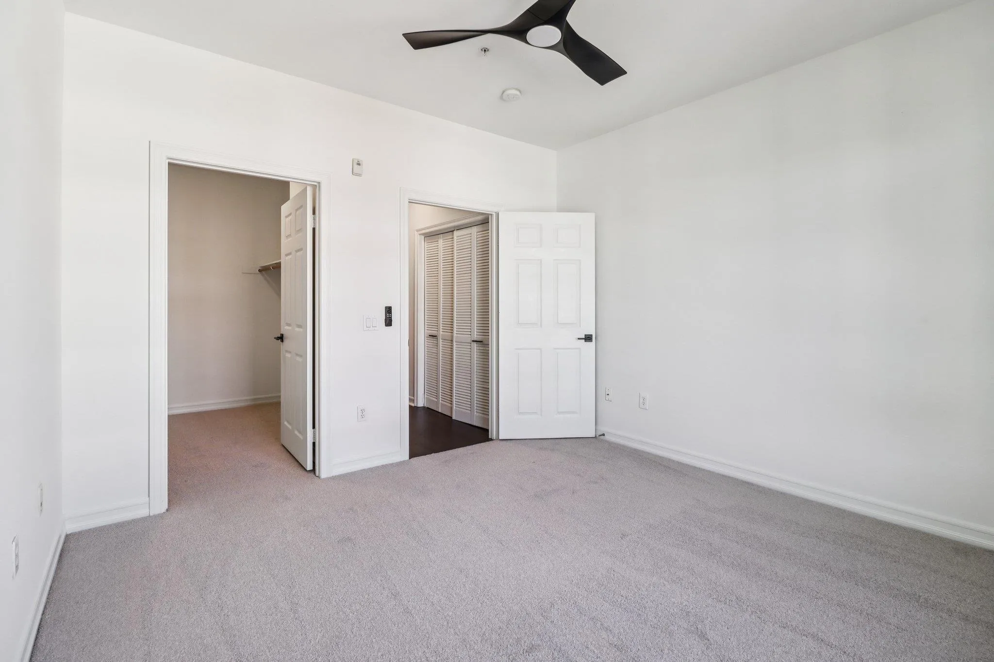 https://cdn.realtyfeed.com/cdn/127/250036924/1db39e1661a8e340f5affd8893b2dcc1.webp